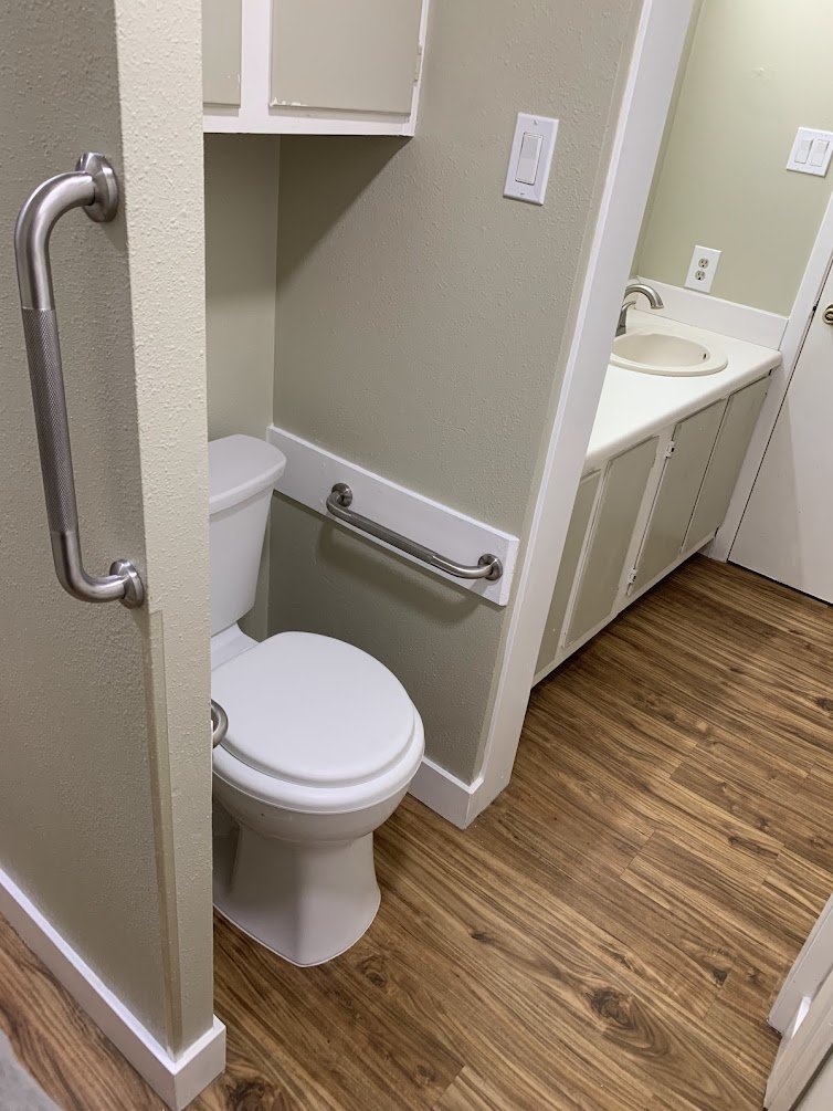 Final Accessible Wet Room:
Bright, barrier-free, and ready for independent daily use.