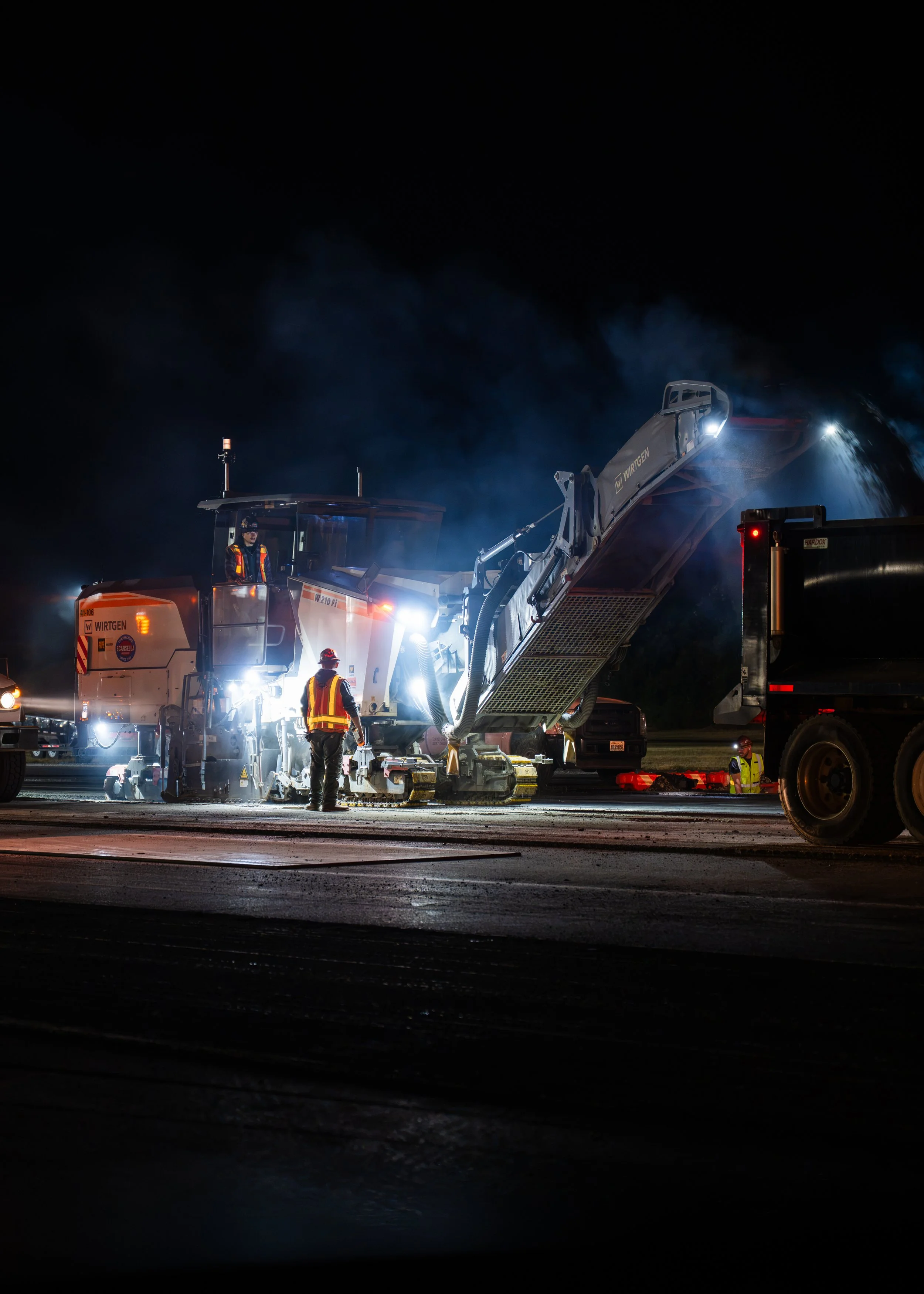 PAE 16R pavement work 08-04-26-26.jpg