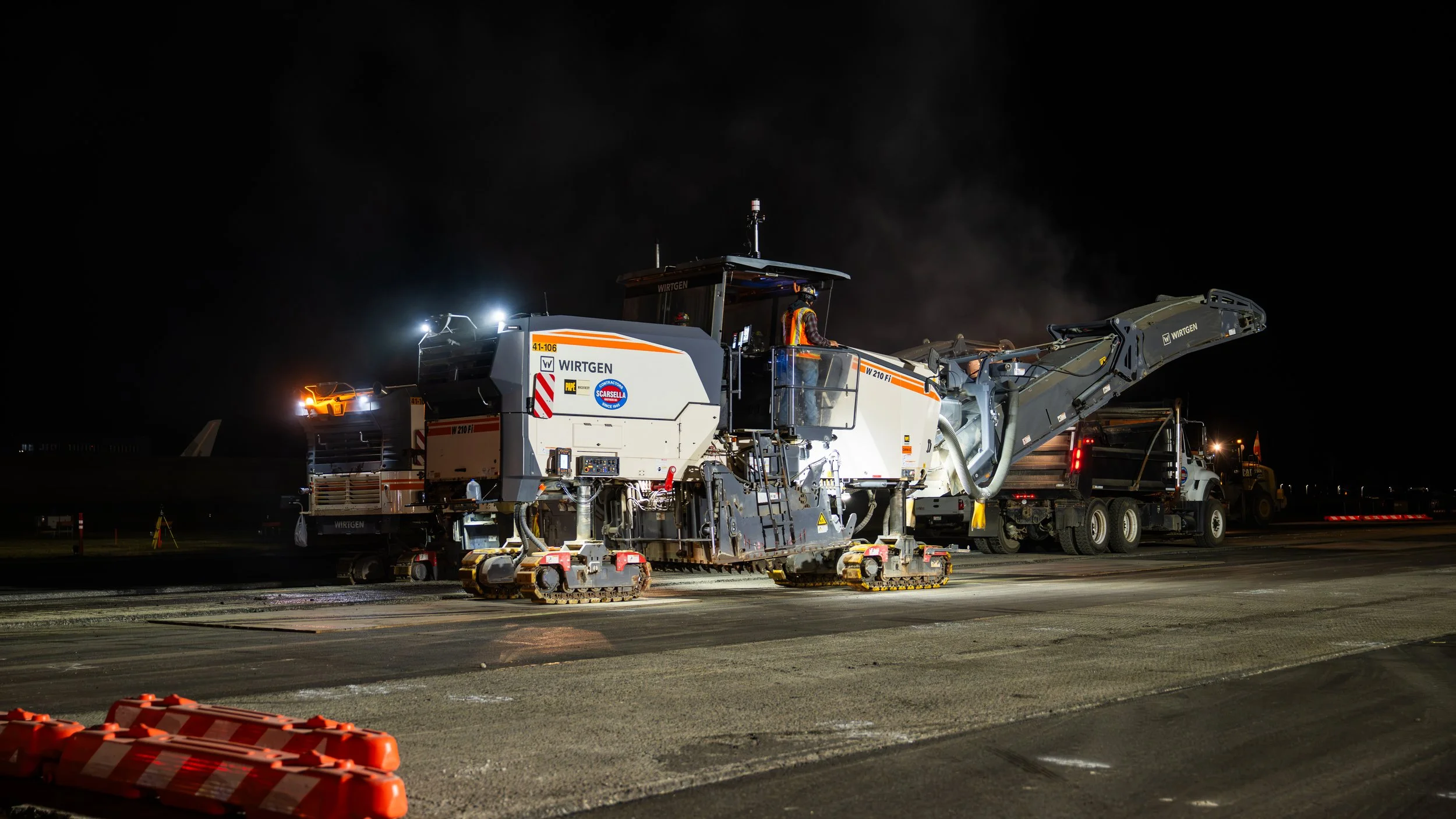 PAE 16R pavement work 08-04-26-28.jpg