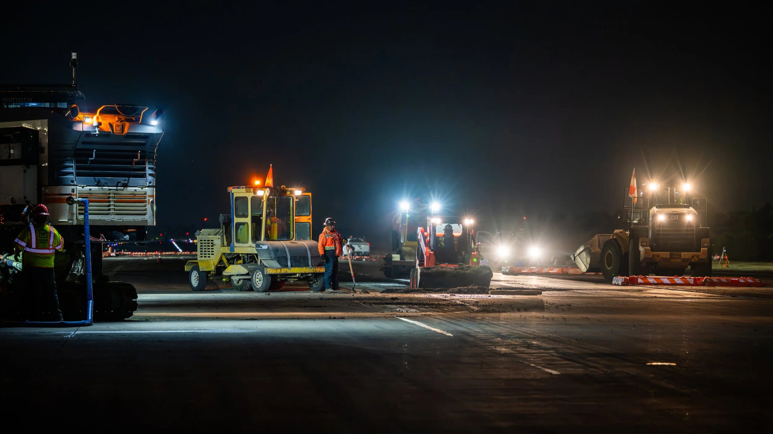 PAE 16R pavement work 08-04-26-17.jpg