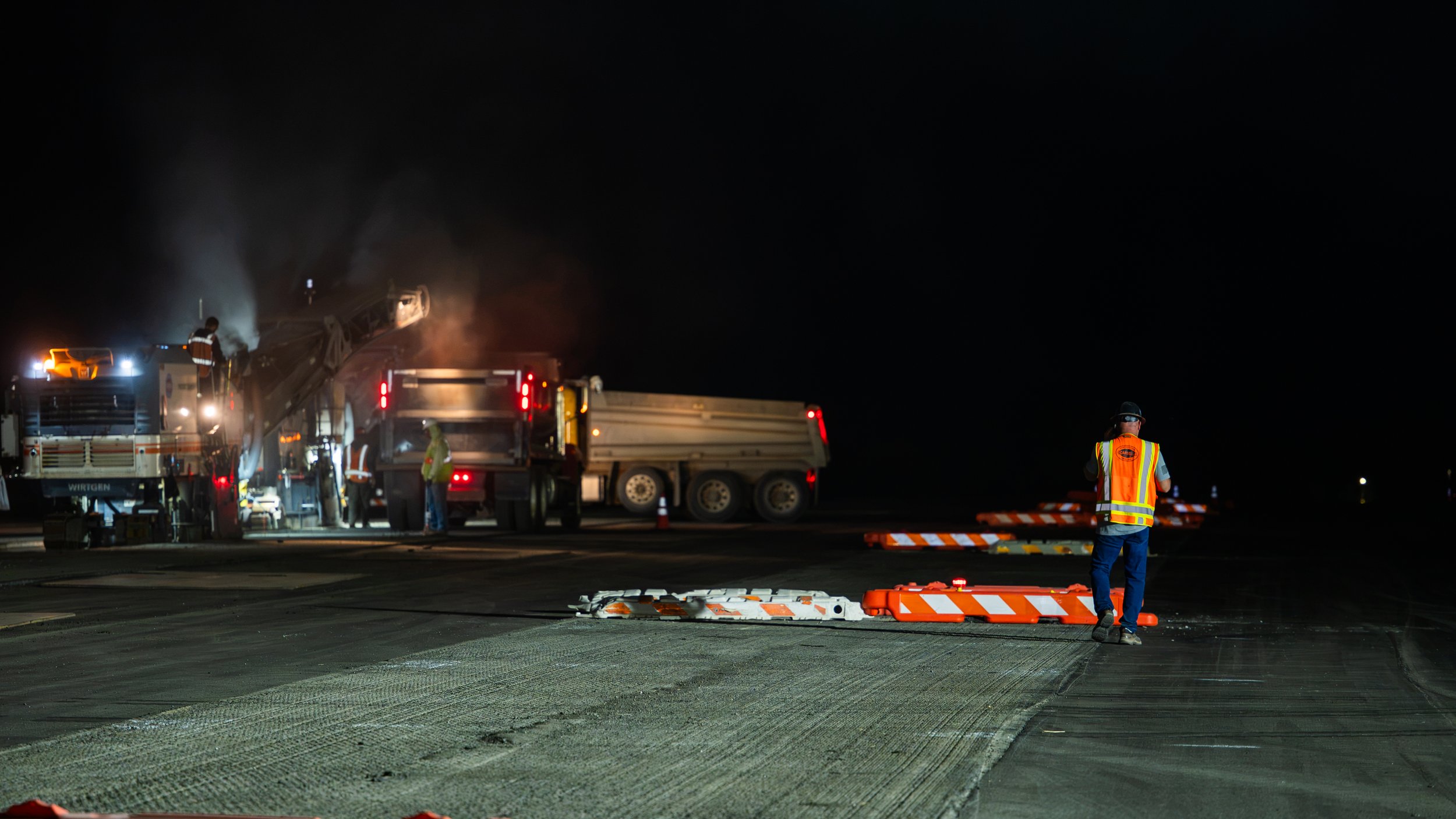 PAE 16R pavement work 08-04-26-15-2.jpg