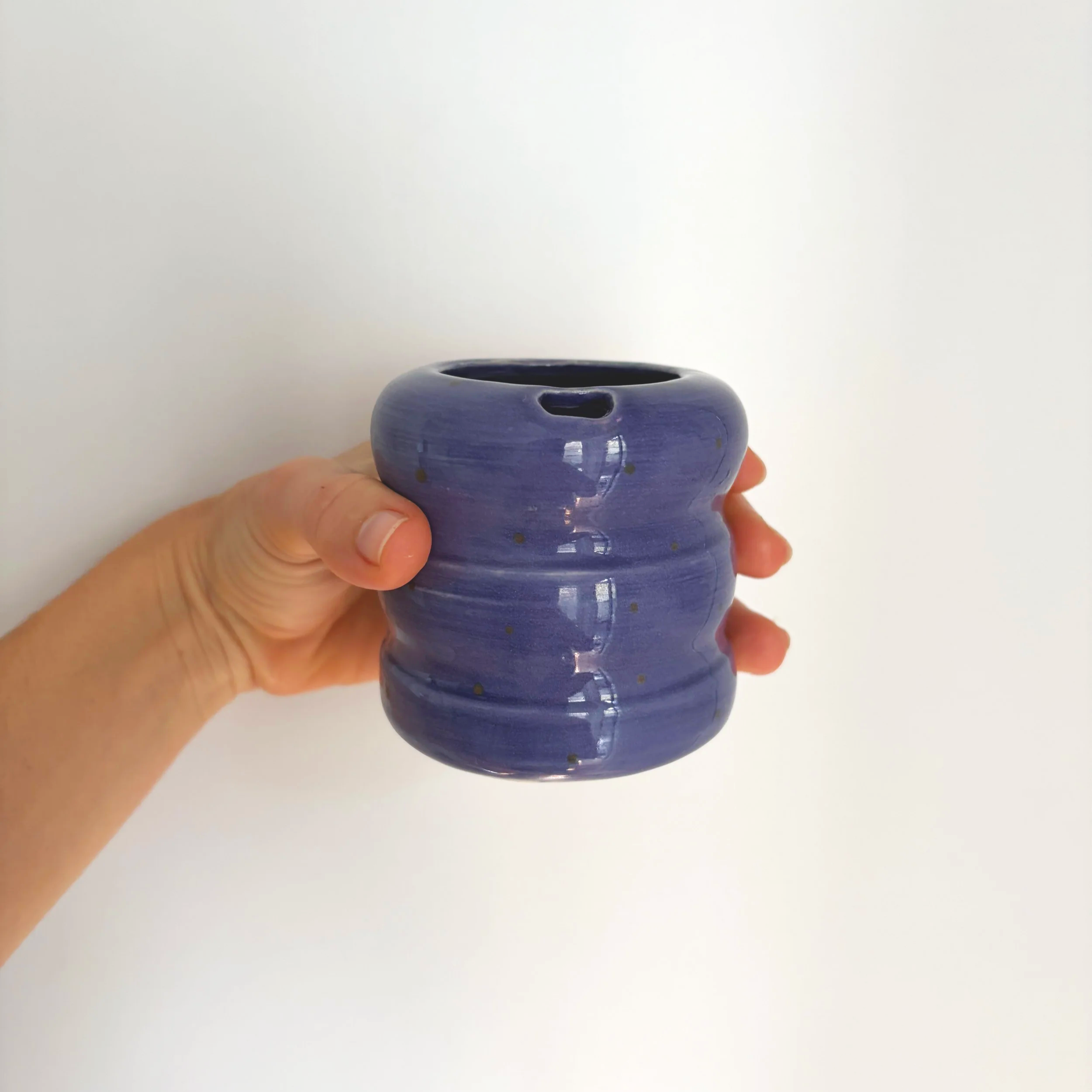 Wavy Travel Cup