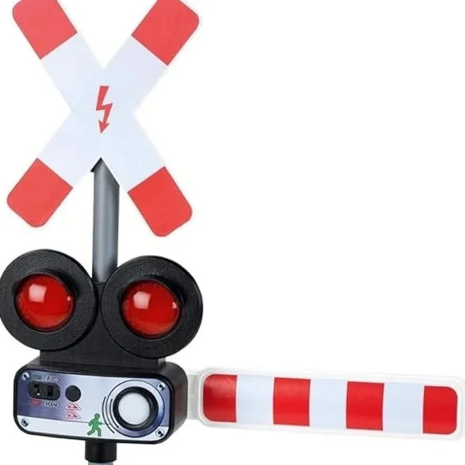 Theo Klein elektronische spoorwegovergang met licht, geluid en beweegbare slagboom voor kinderen vanaf 3 jaar.