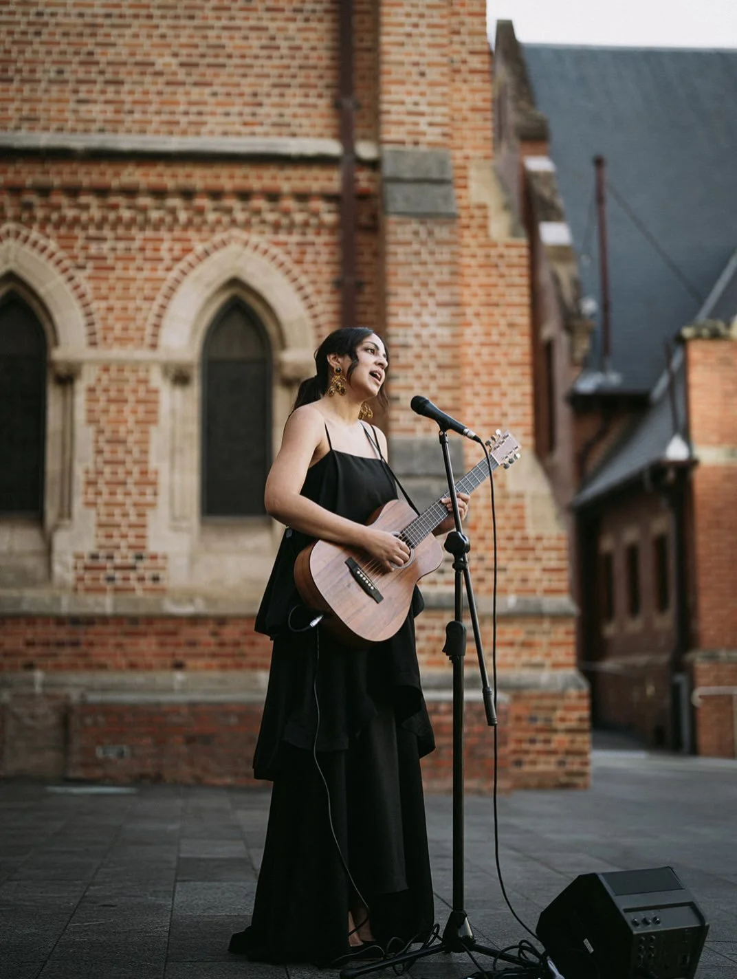 Singing at the Cathedral entrance 🤍✨

📸 @portia_gebauer_photographer 

#weddinginspo #weddingsinger #perthsinger