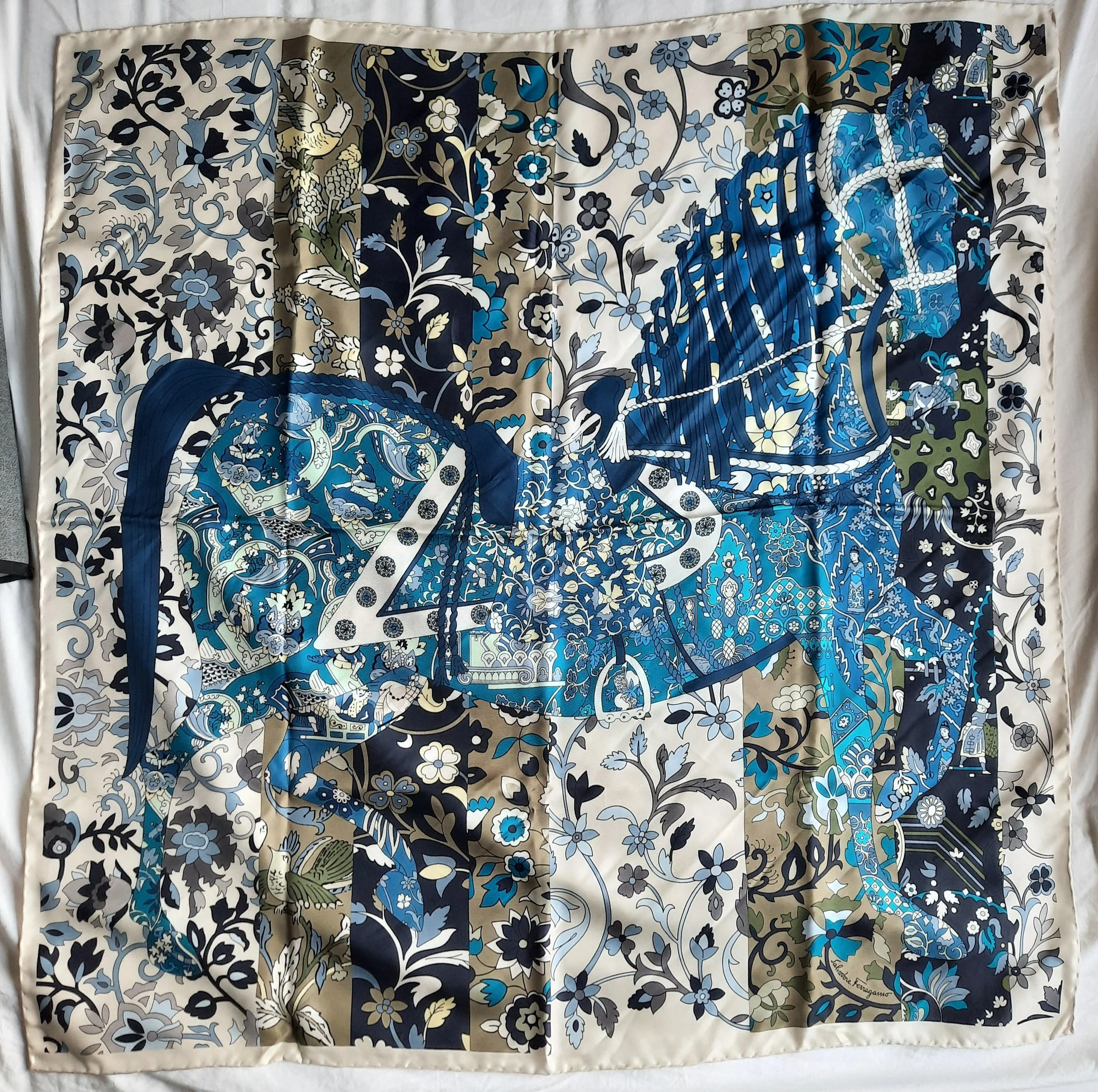 Foulard Ferragamo cheval