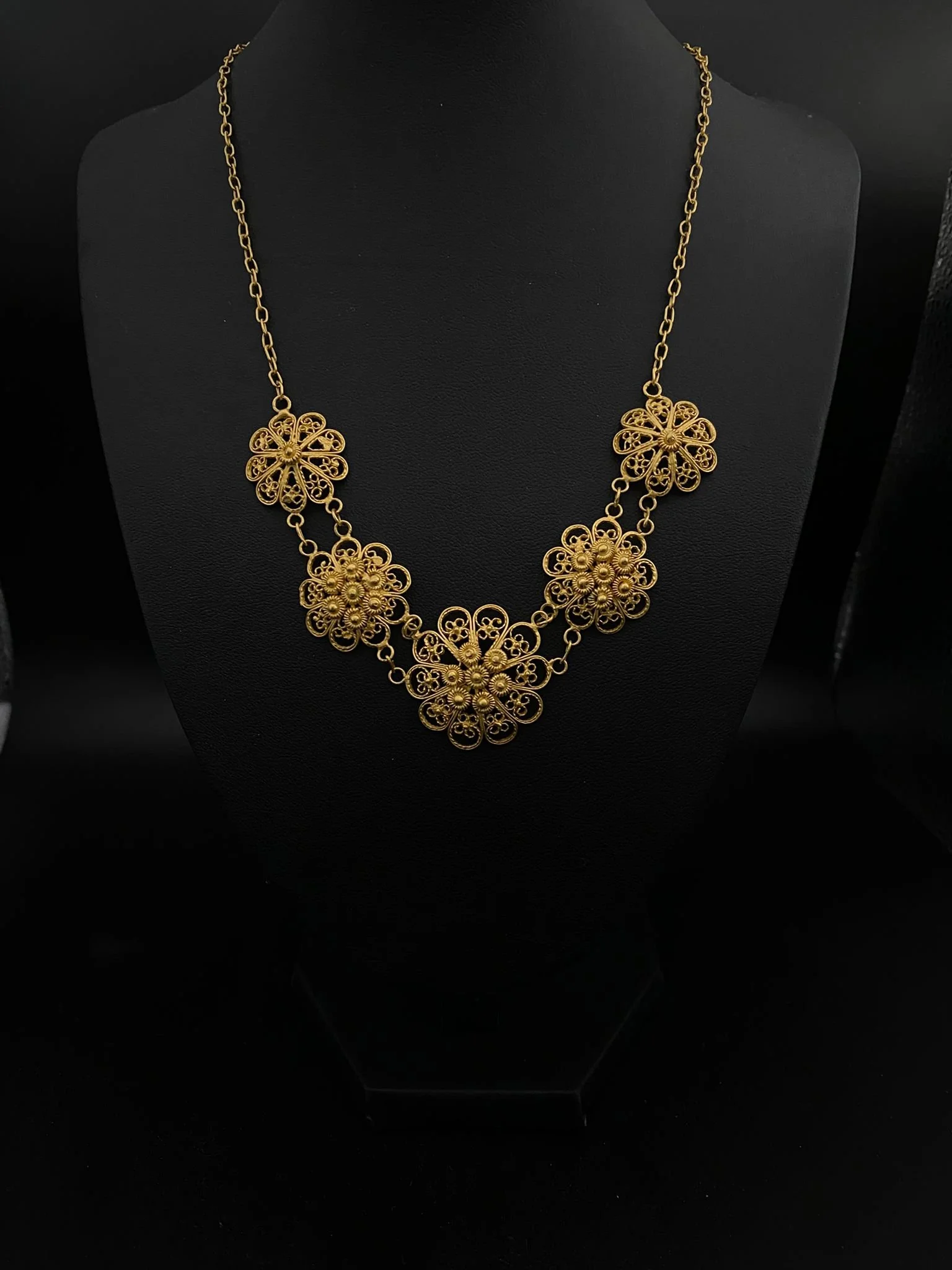 Collier choux filigrane