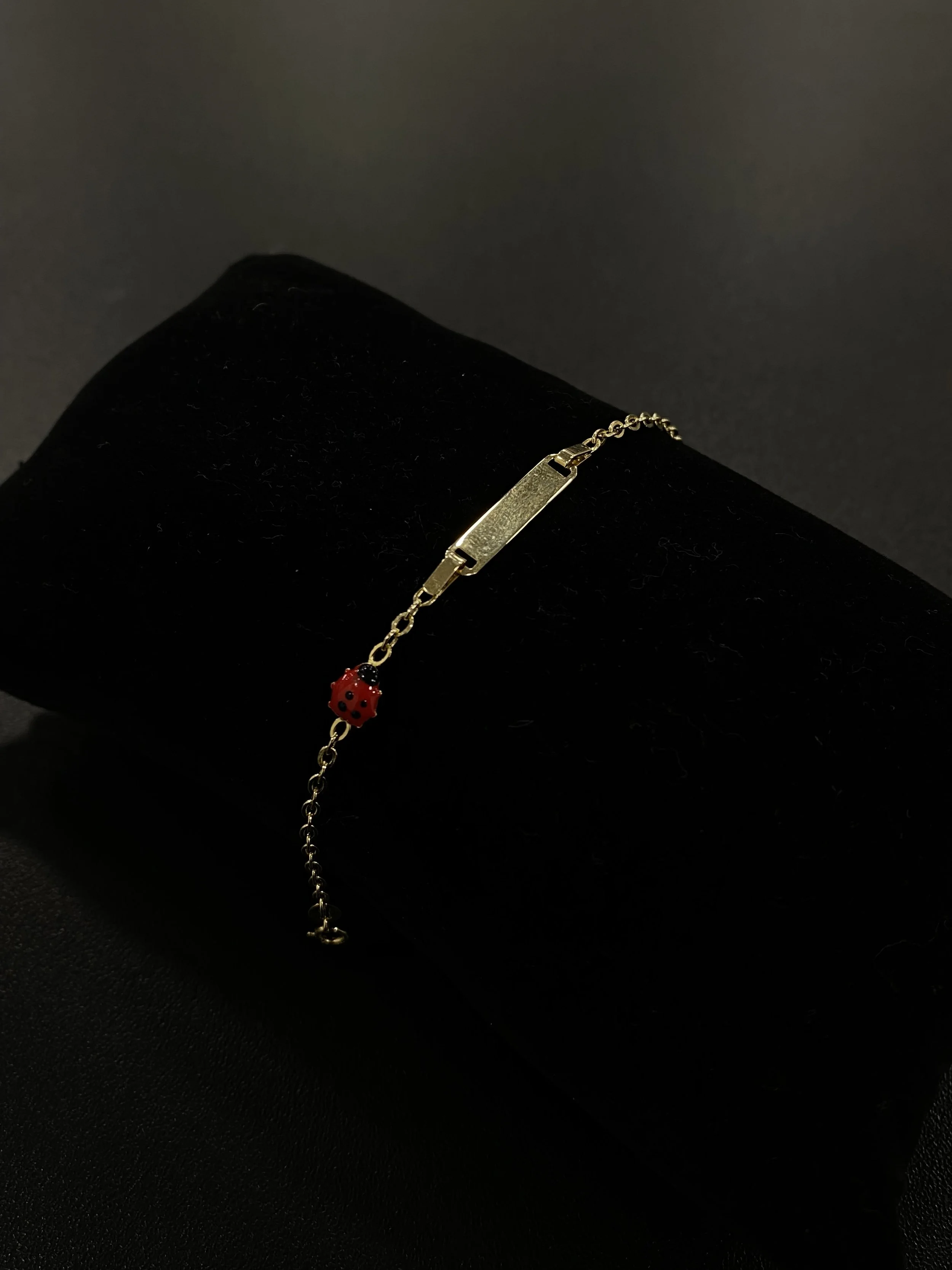 Petite gourmette enfant motif coccinelle