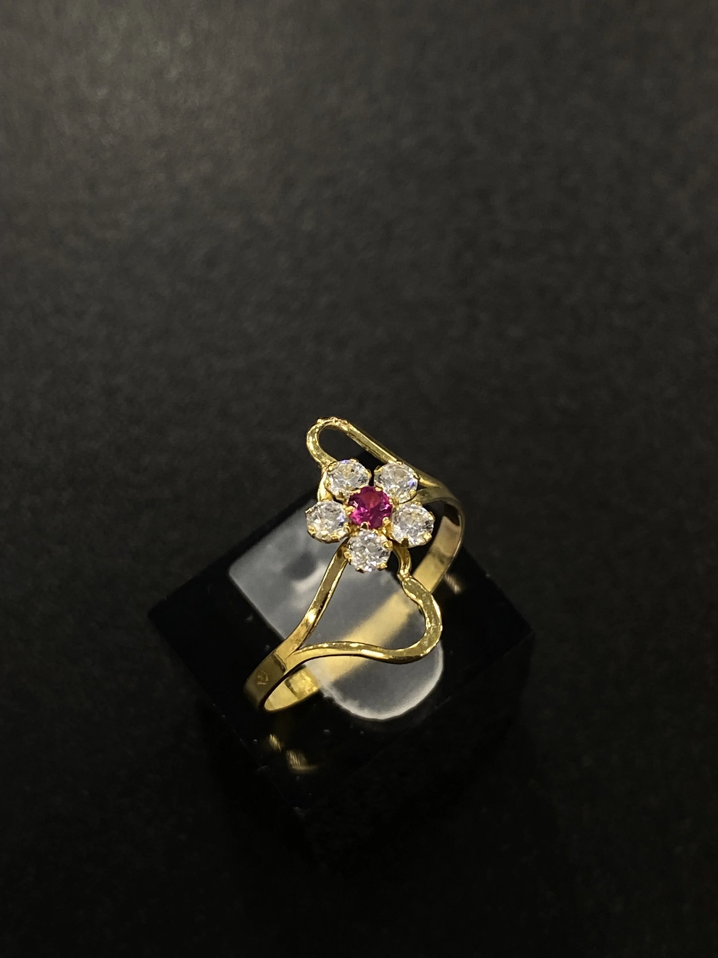 Bague femme 2 cœurs avec fleur