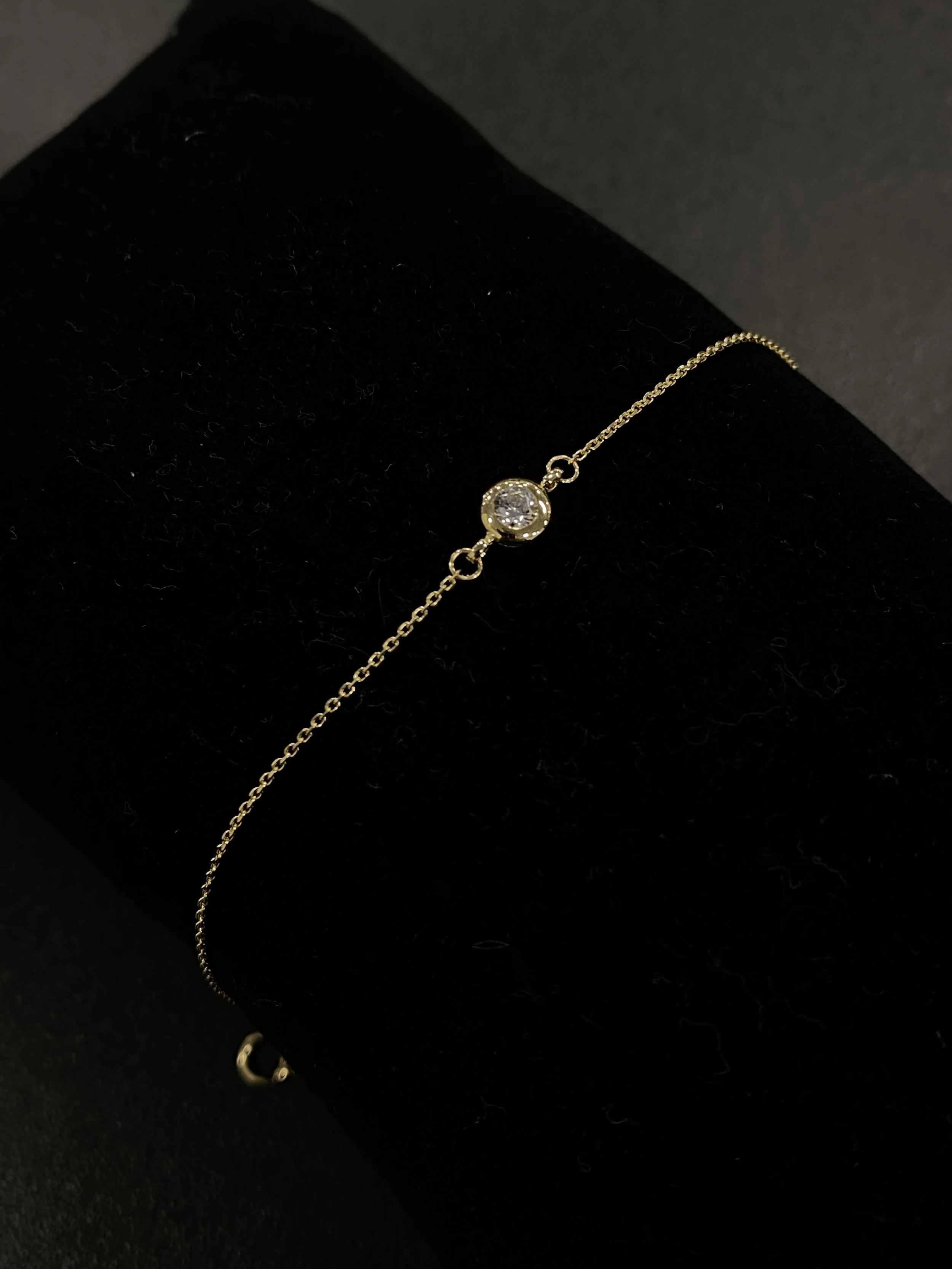 Bracelet enfant pierre blanche