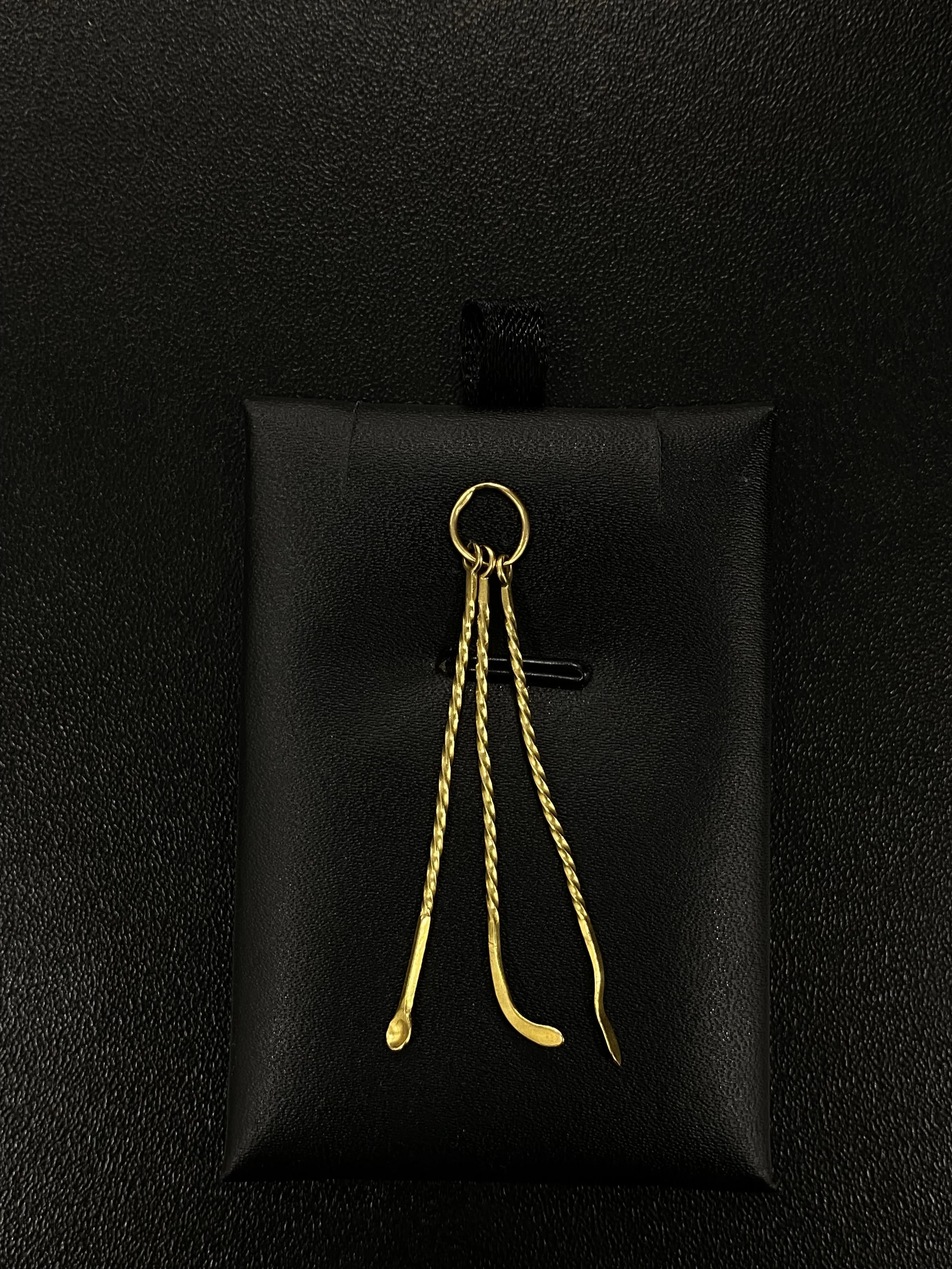 Pendentif 3 cure-dents