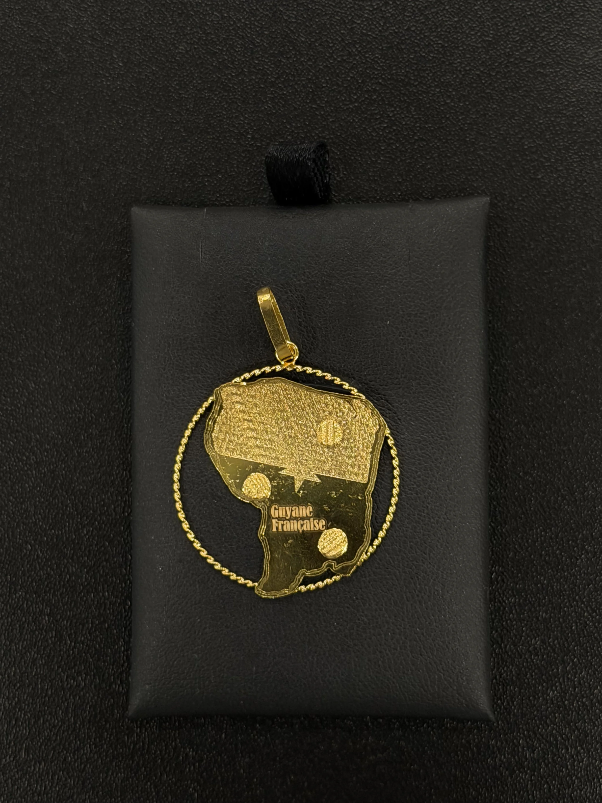 Pendentif Guyane