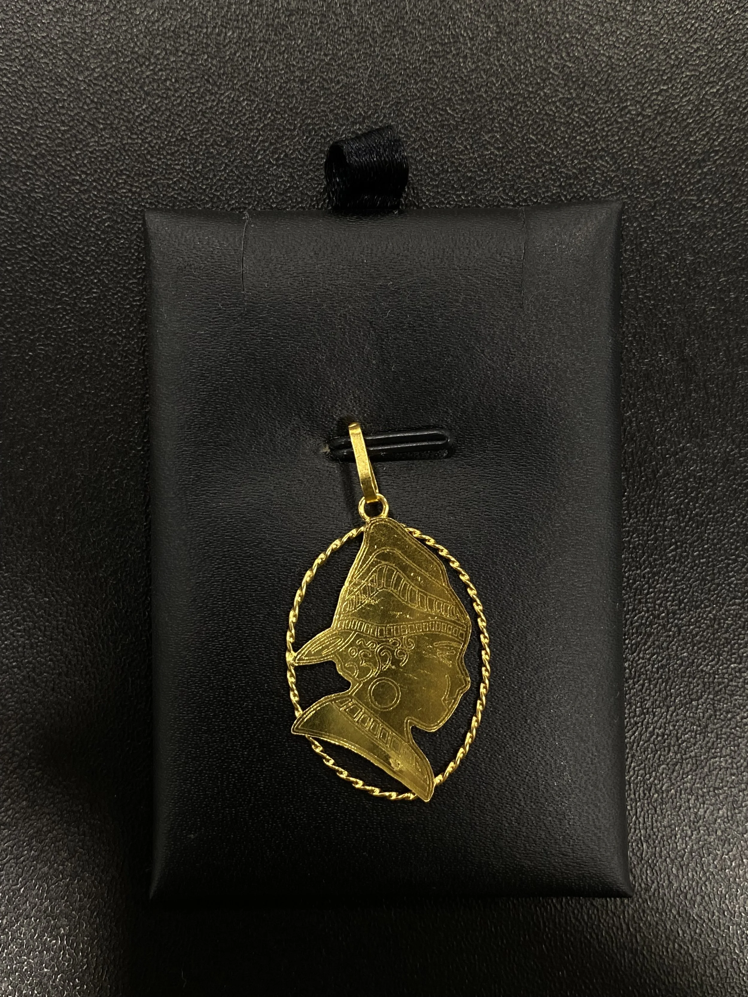 Pendentif cayennaise cerclée