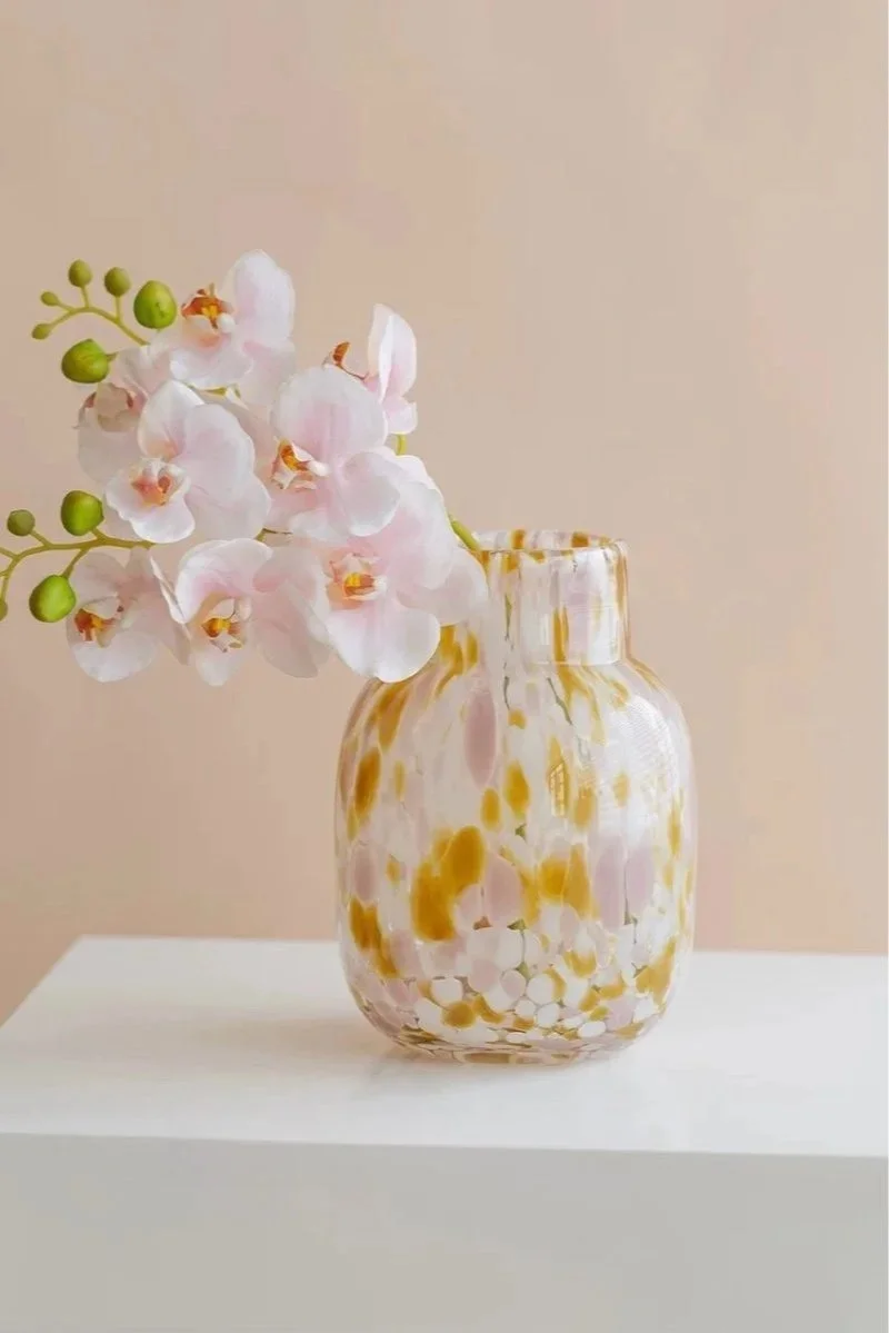 handblown-nossa-ripple-vases-992543.jpg