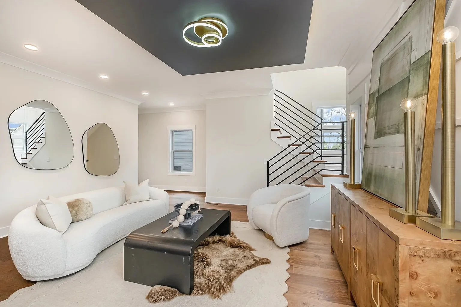 618 Southgate Ave, Unit A 3.jpeg