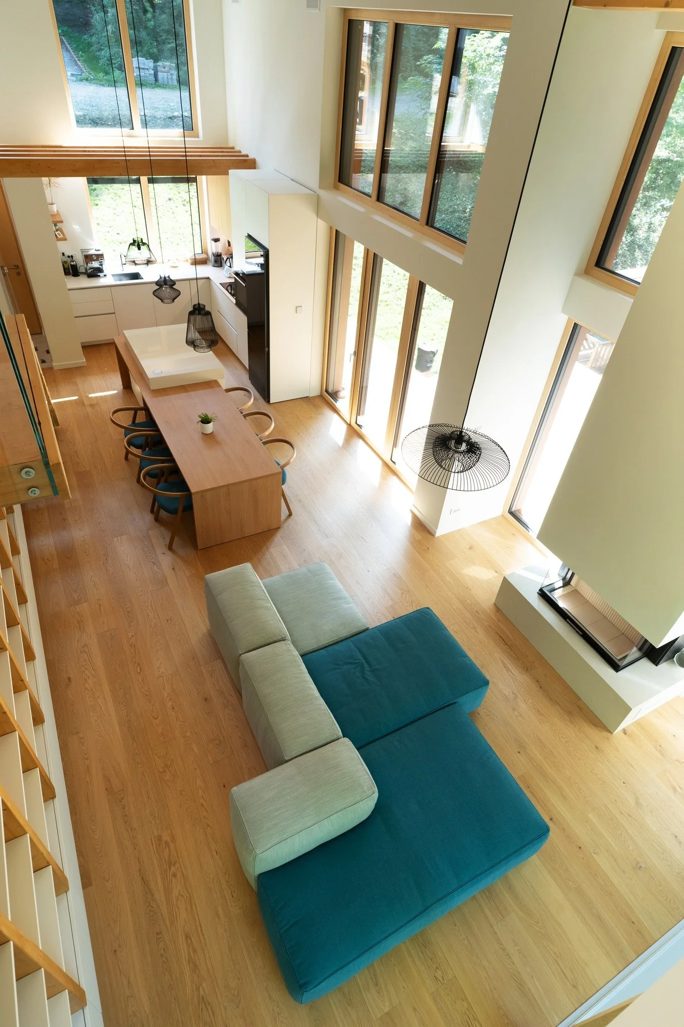 Rotter_interior 10.jpg