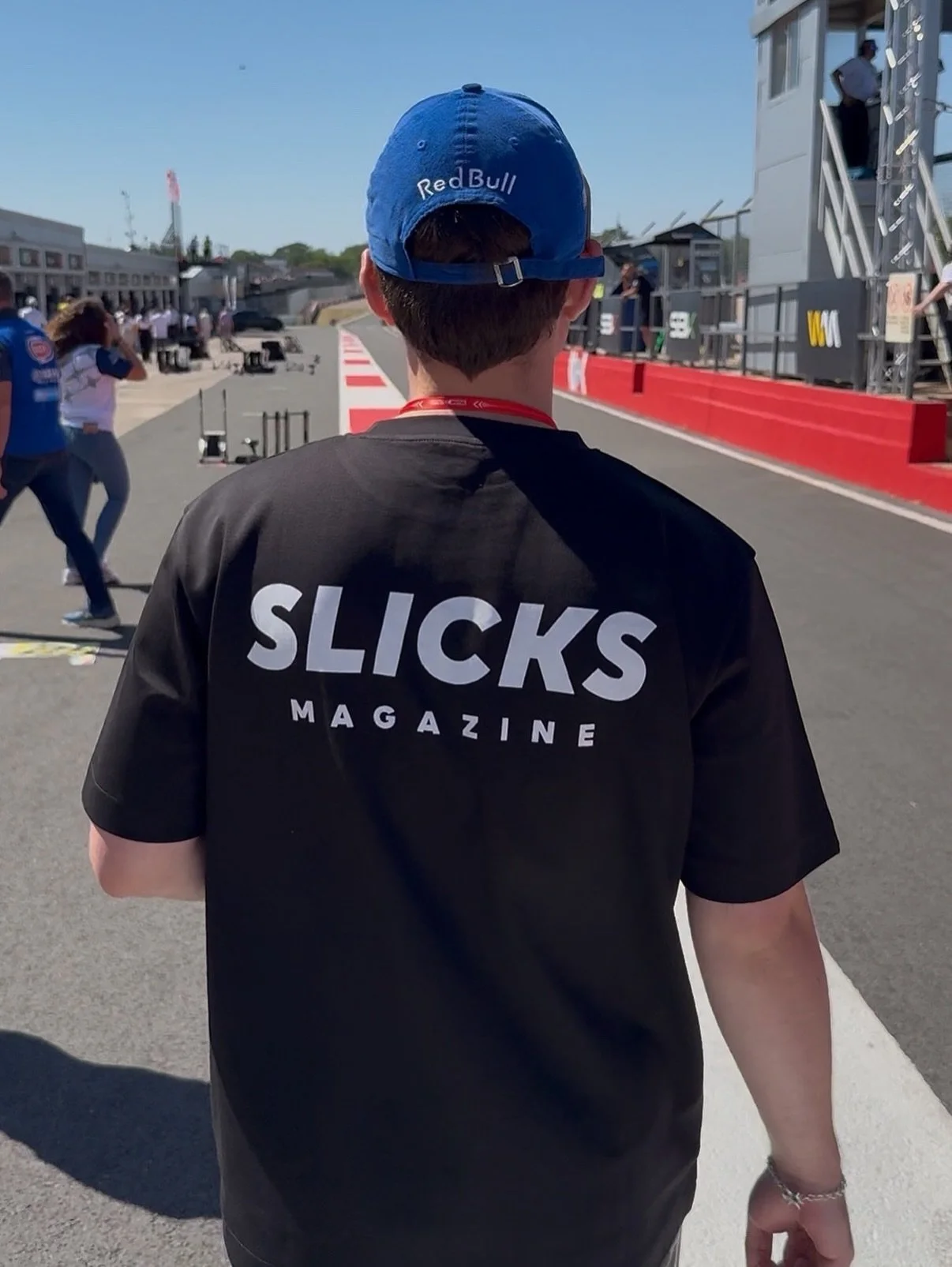 Right folks, that&rsquo;s me gone for the year. 

From soft launching @slicks.mag at a @worldsbk event in May to self-publishing Issue 01 of our community-led indie mag in October, 2025 has taken over my life in the best possible way. 

We&rsquo;ve h