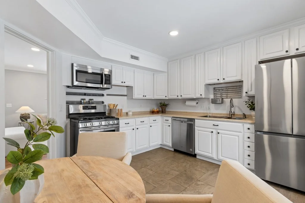 627 South Selby Boulevard-12.jpg-SMALL.JPG