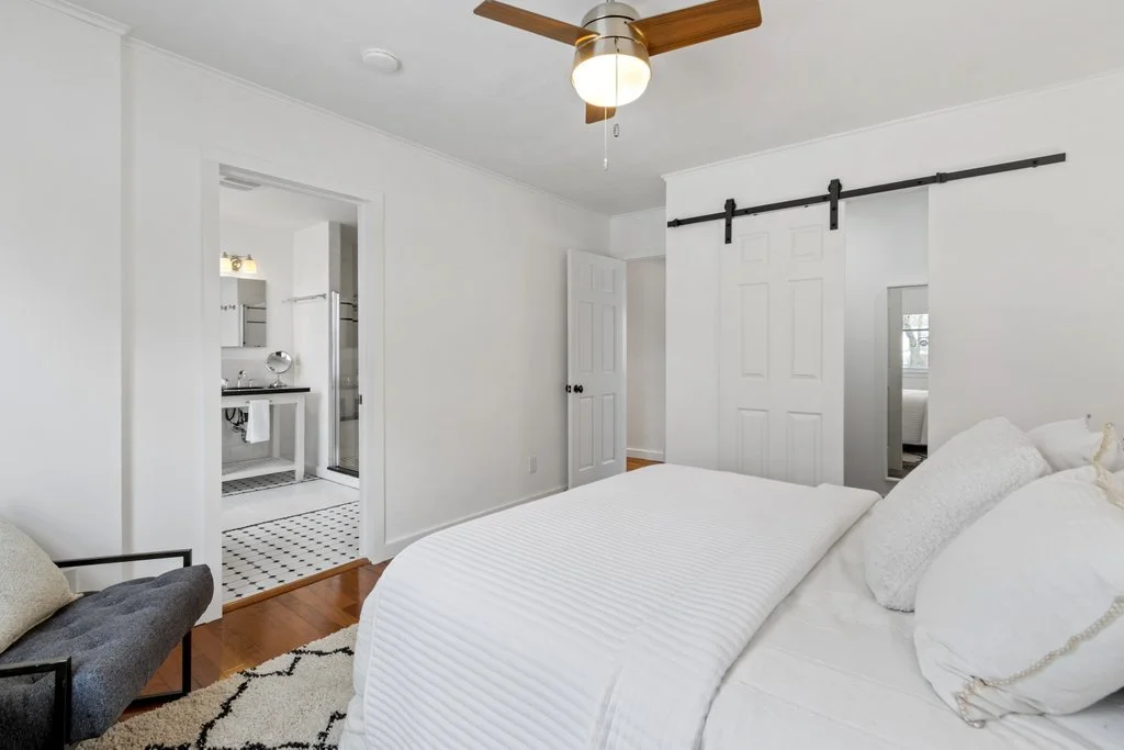 Copy of 627 South Selby Boulevard-19.jpg-SMALL.JPG