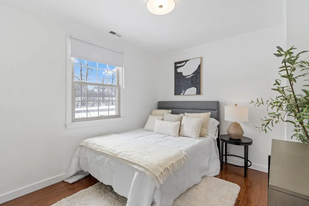 Copy of 627 South Selby Boulevard-25.jpg-SMALL.JPG