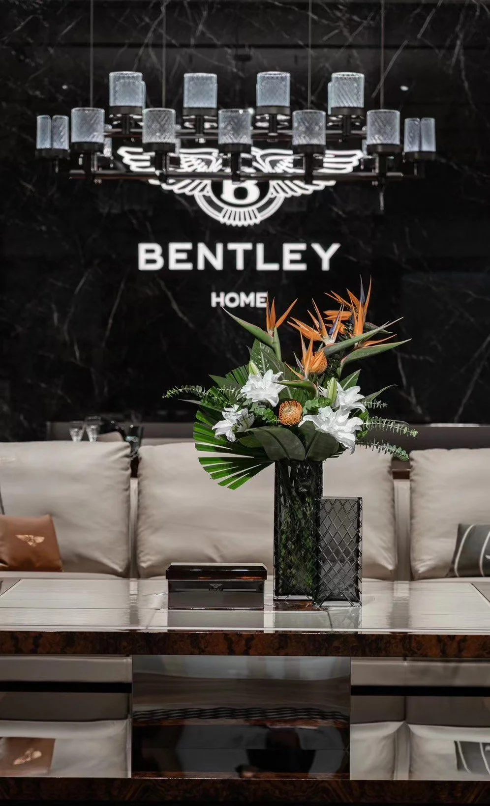LINE_ALBUM_商業空間 Bentley HOME_250527_6.jpg