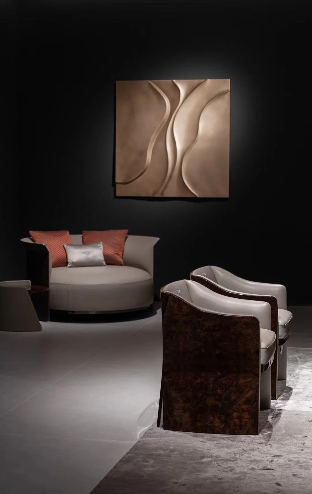 LINE_ALBUM_商業空間 Bentley HOME_250527_2.jpg