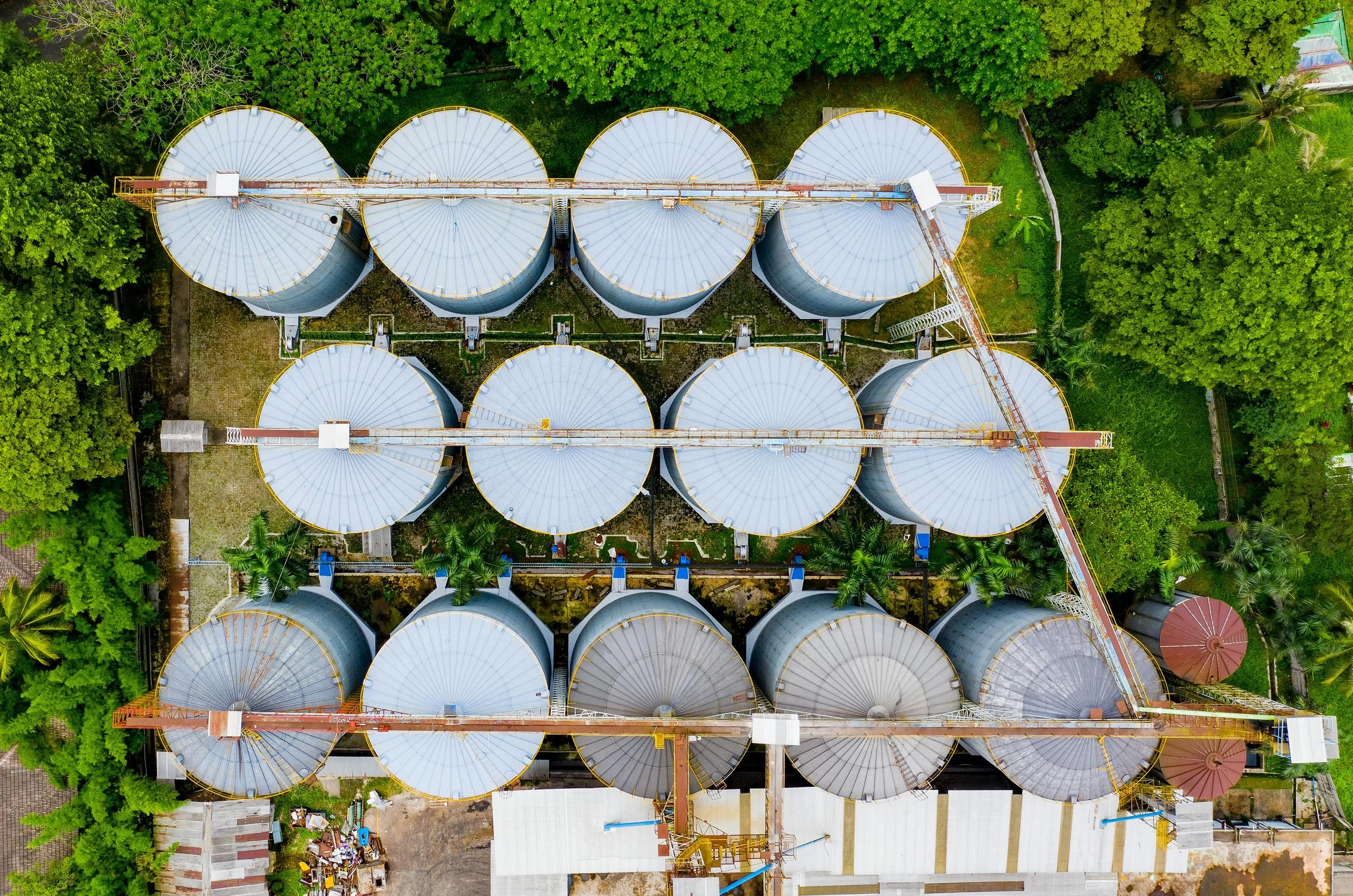 silo big.jpg
