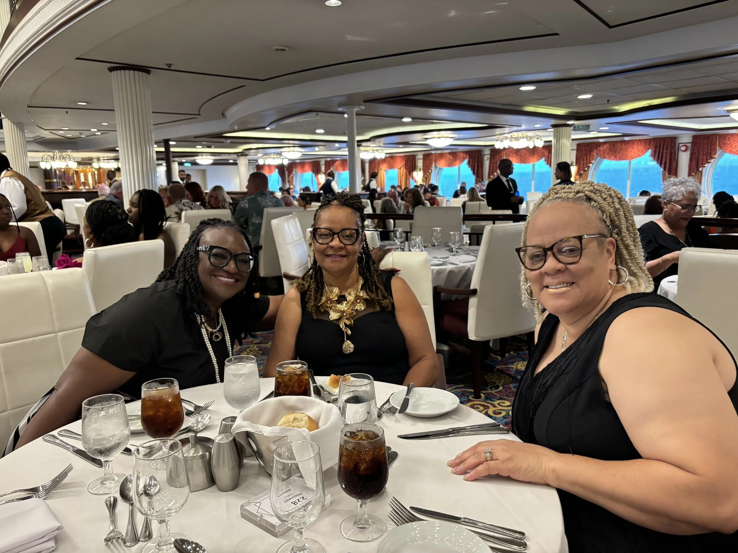 Reeva Finney, Mary Davis-Upshaw, Patricia Davis Thomas