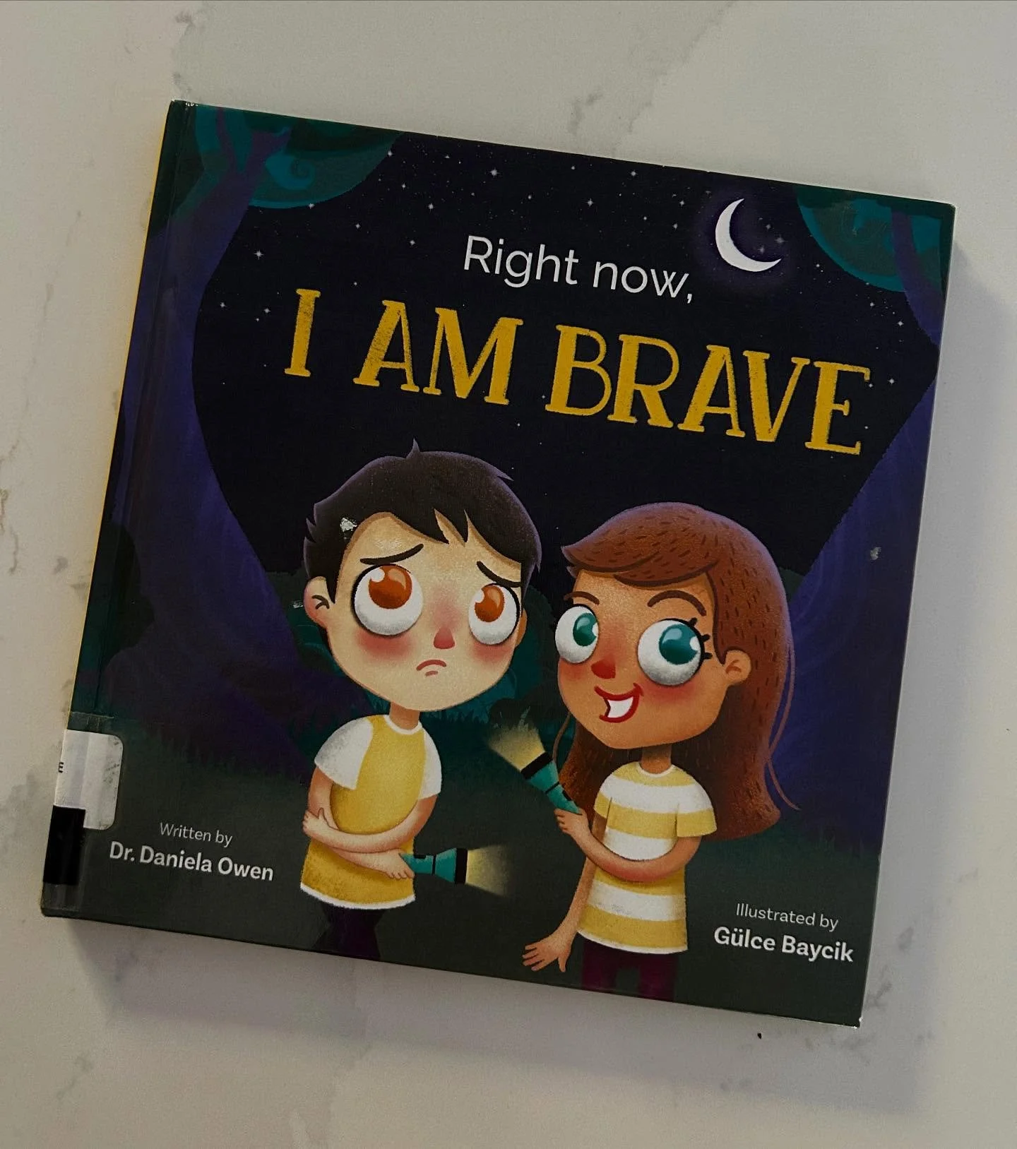 ✨ Book Recommendation ✨
If you&rsquo;re looking for a gentle, empowering read for children, I highly recommend Right Now, I Am Brave by Dr. Daniela Owen. 💛

This beautifully illustrated story helps kids understand that bravery doesn&rsquo;t mean bei