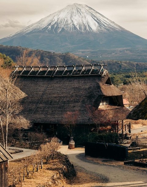Mikao Usui &amp; Tendai Buddhism: The Spiritual Roots of Reiki