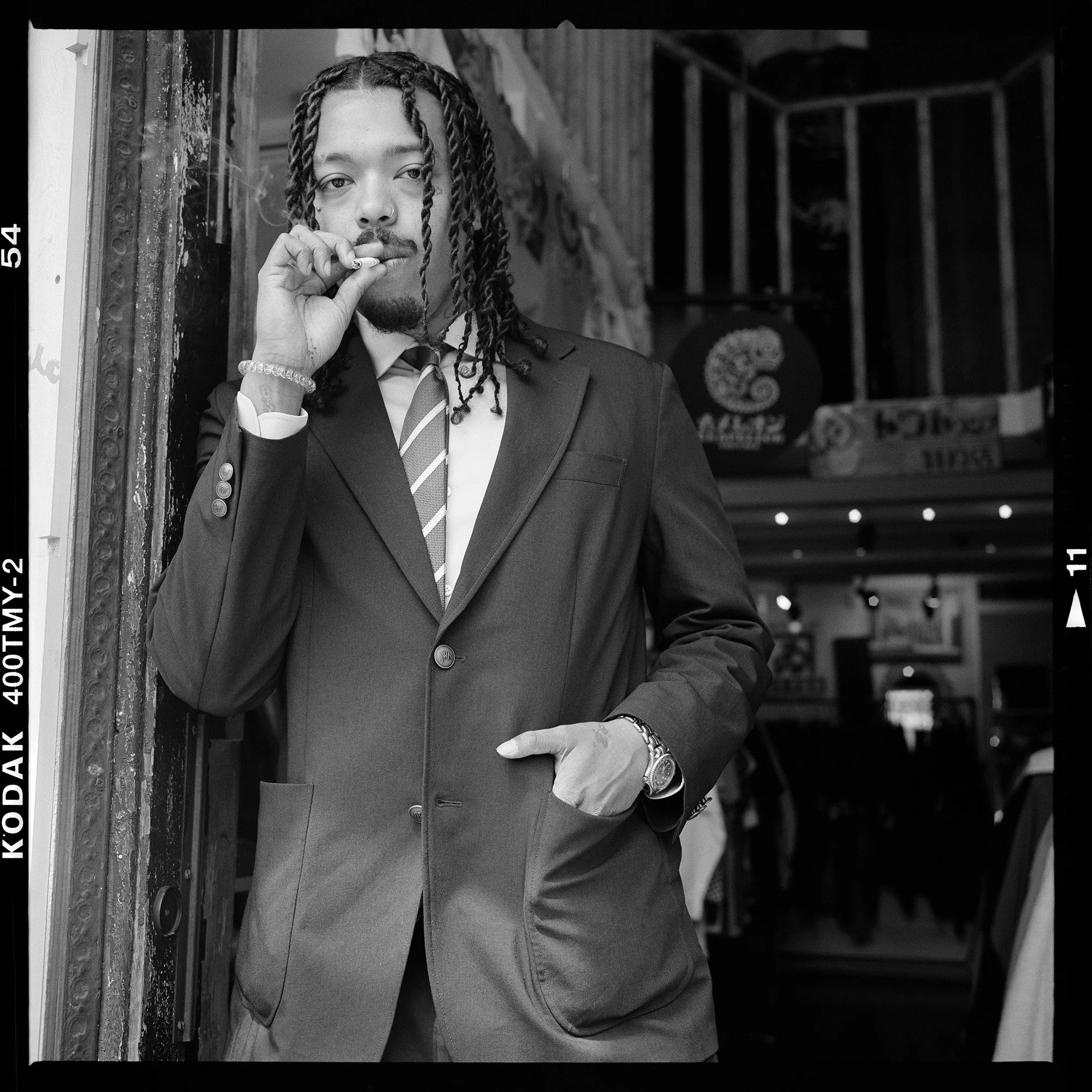 26-04-23-24-Rollei477-SanFran-MissionHaight_SNR0557.jpg