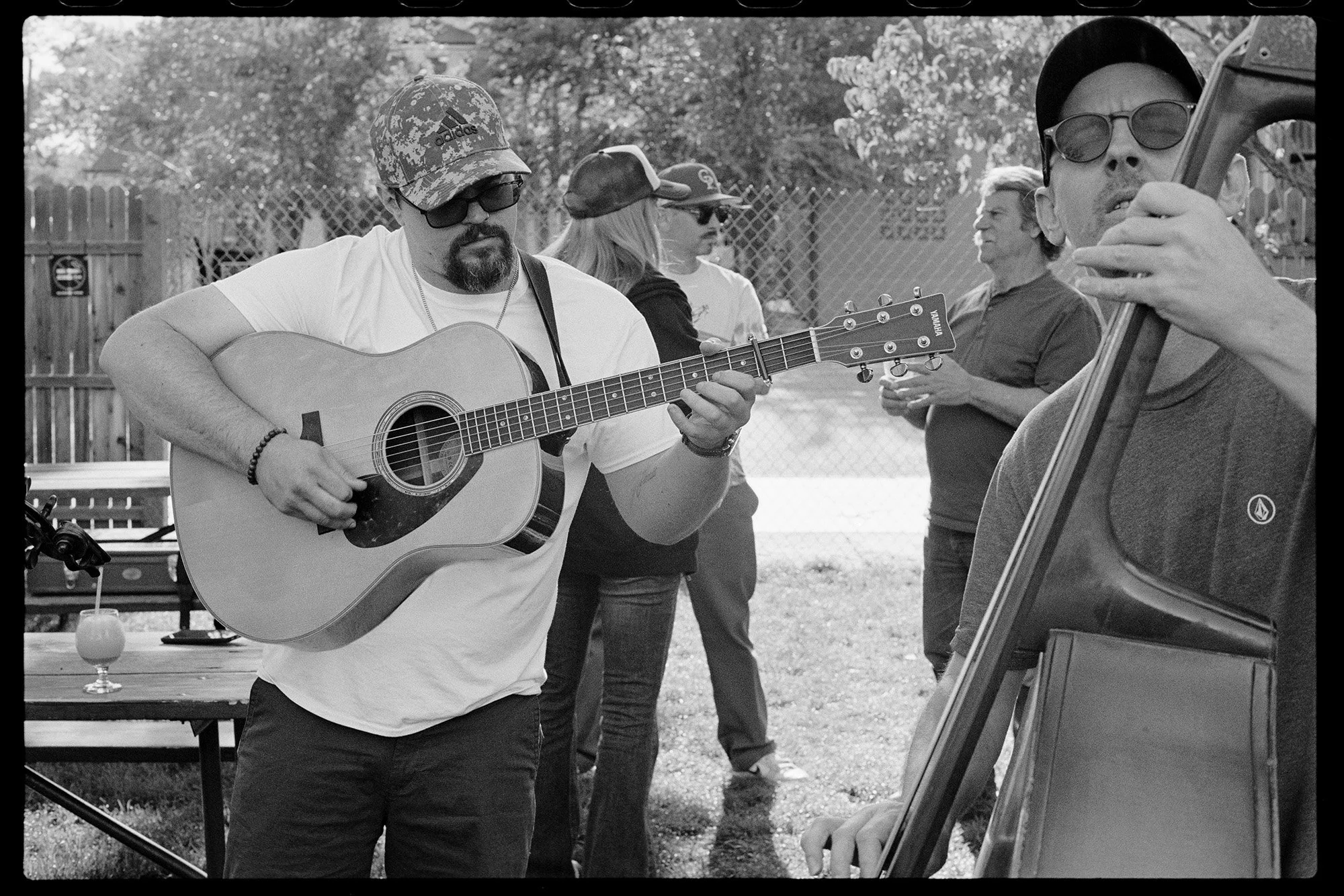 26-05-10-NikonF2-LovelandBluegrassJam_SNR0648.jpg