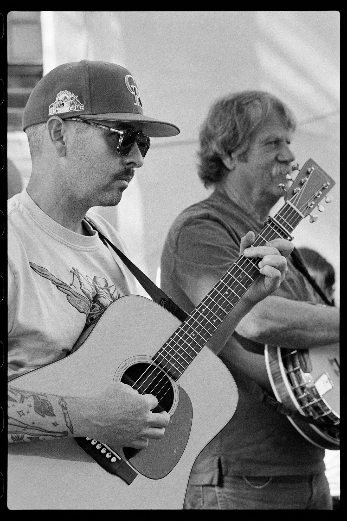 26-05-10-NikonF2-LovelandBluegrassJam_SNR0637.jpg