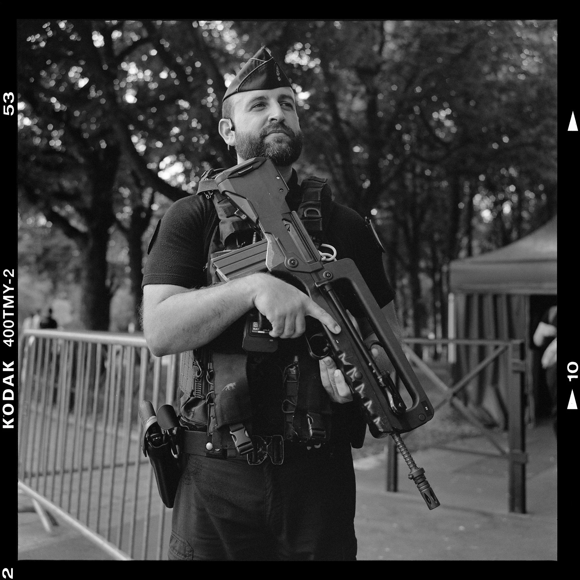26-07-16-Rollei192-Paris_SNR3426.jpg