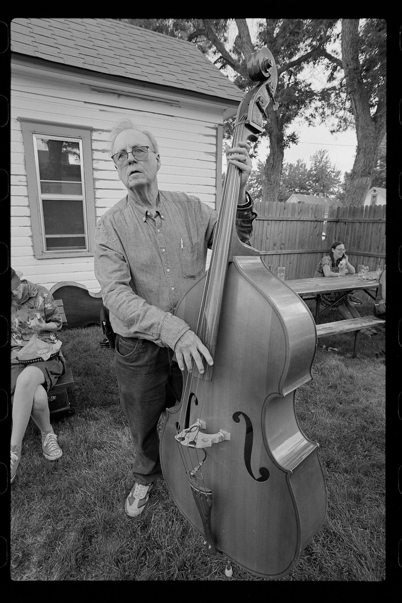 26-06-07-NikonF2-LovelandBluegrass_SNR0810.jpg