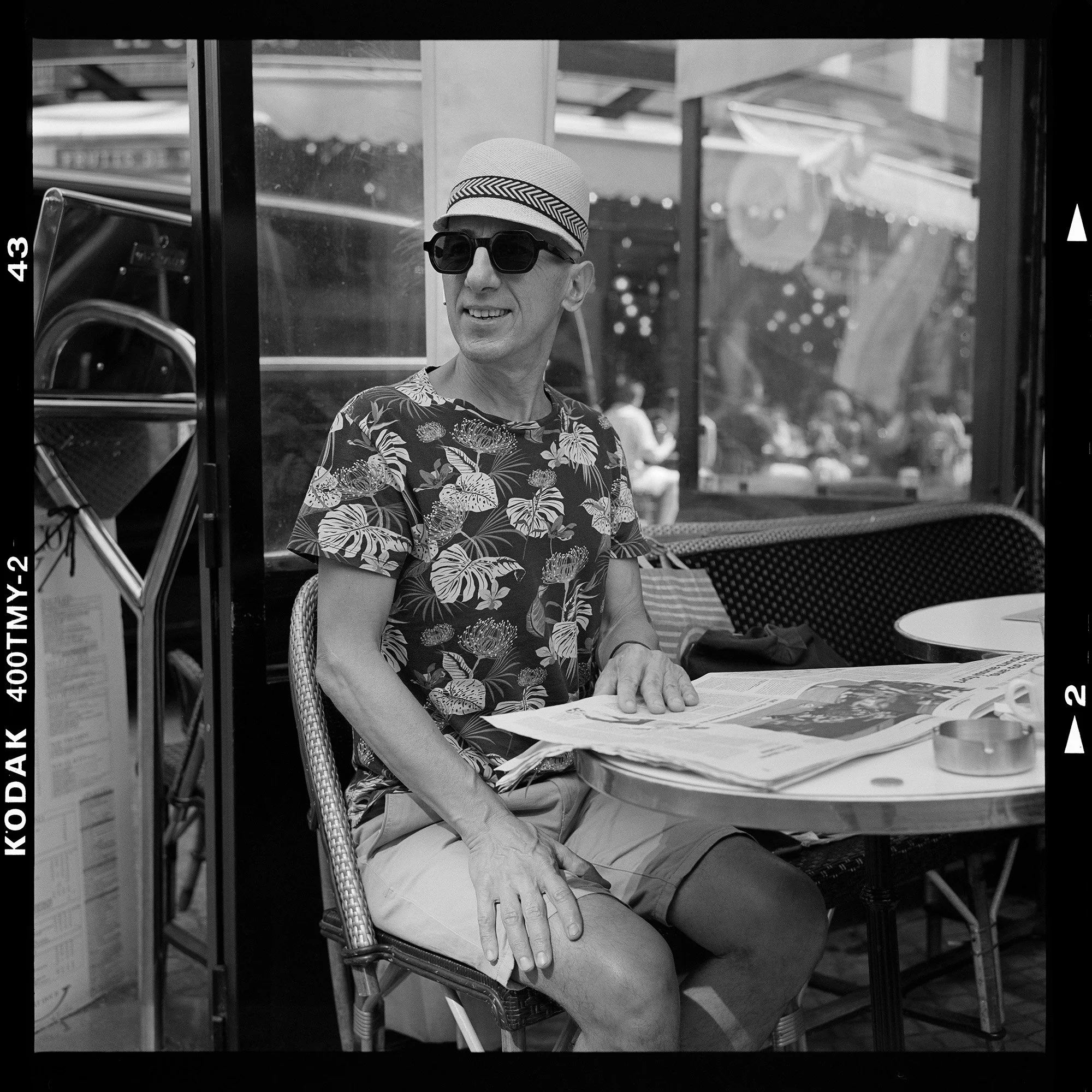 26-07-19A-Rollei192-Paris_SNR3466.jpg