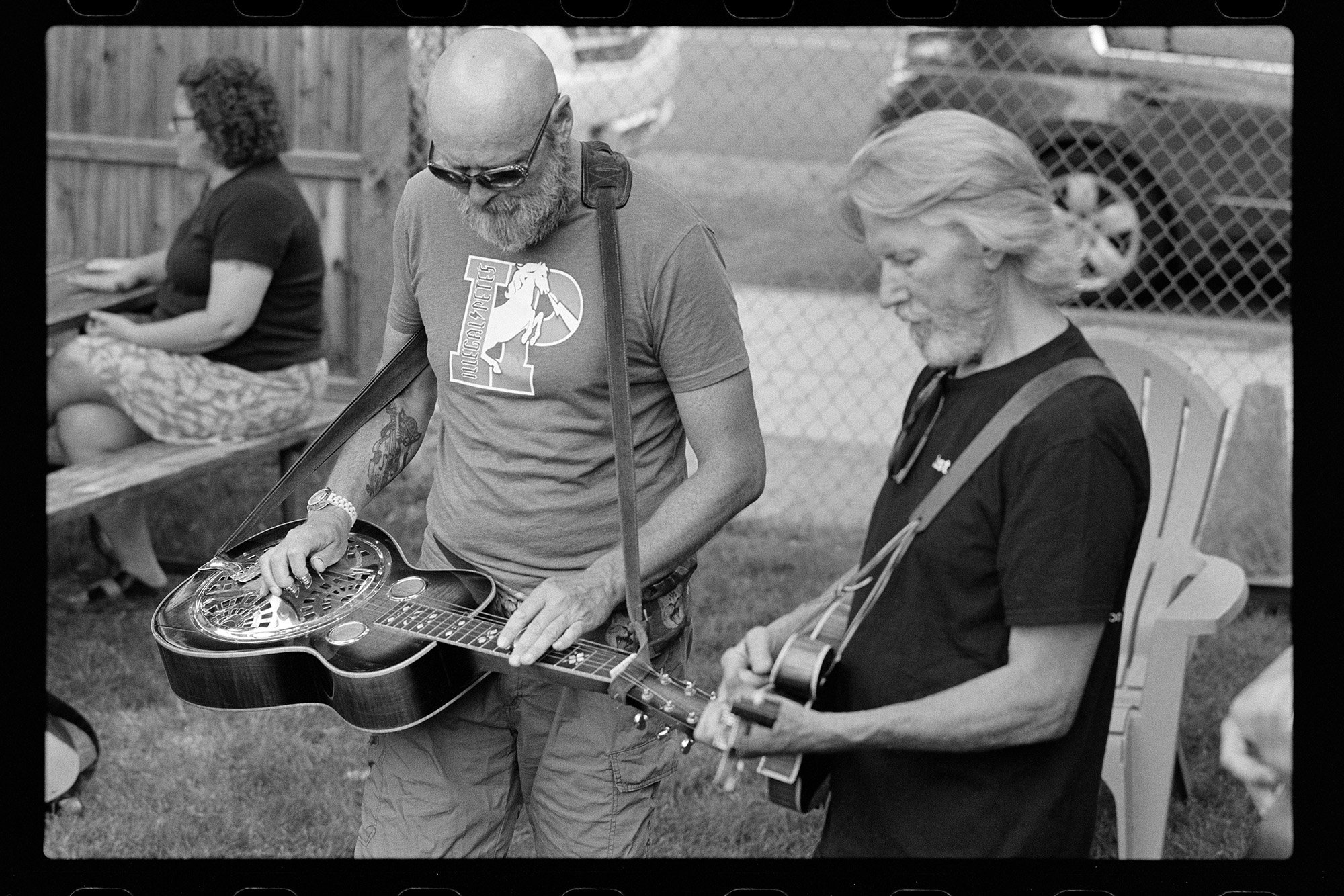 26-06-07-NikonF2-LovelandBluegrass_SNR0799.jpg