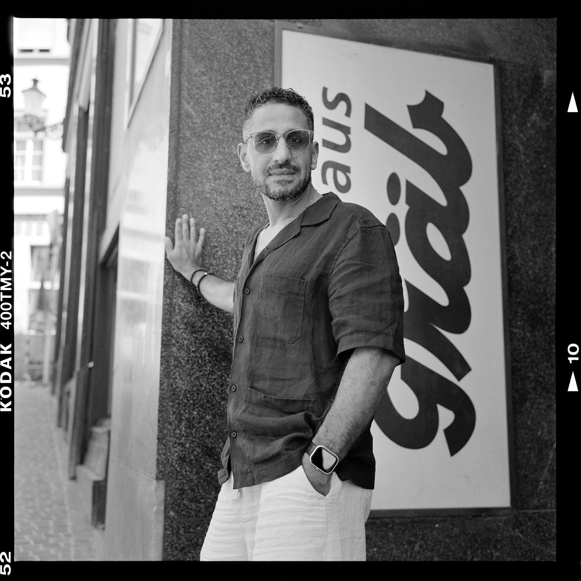 26-07-28-Rollei192-Zurich_SNR3630.jpg