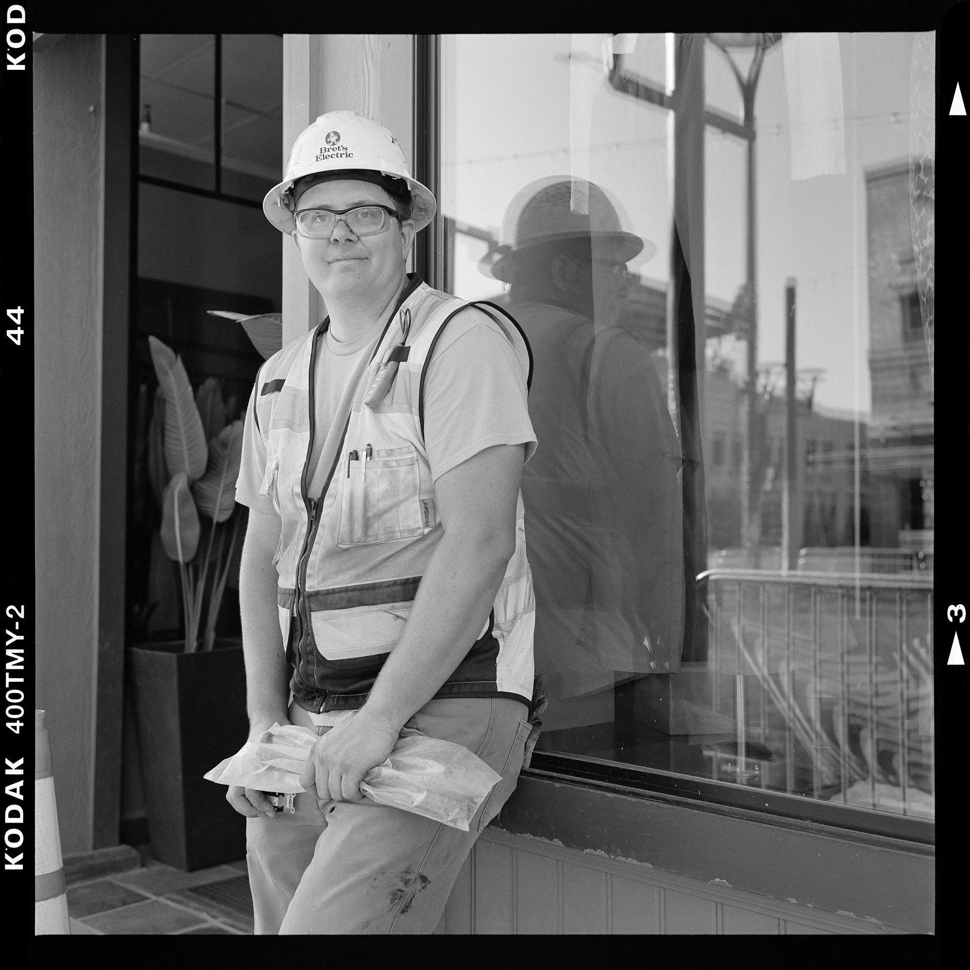 26-08-27-29-Rollei192-Loveland_SNR0003.jpg