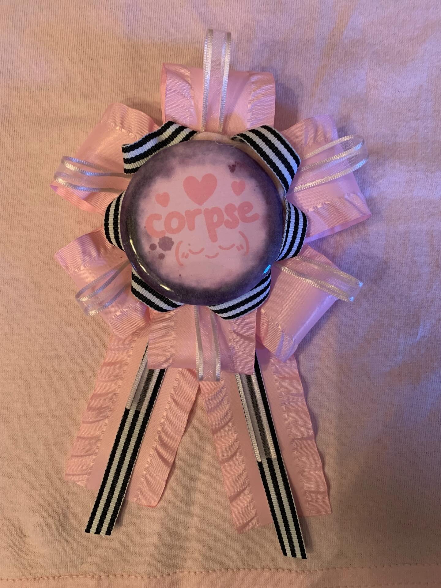 rosettes up for grabs at dawghack tomorrow 😌 10am til whenever :p come check out the artists alley tmw!!