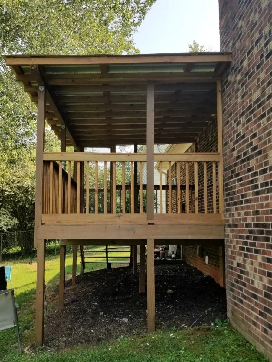 GVL painter completed pressure washing and staining of a deck, railings, and, posts in Easley, SC