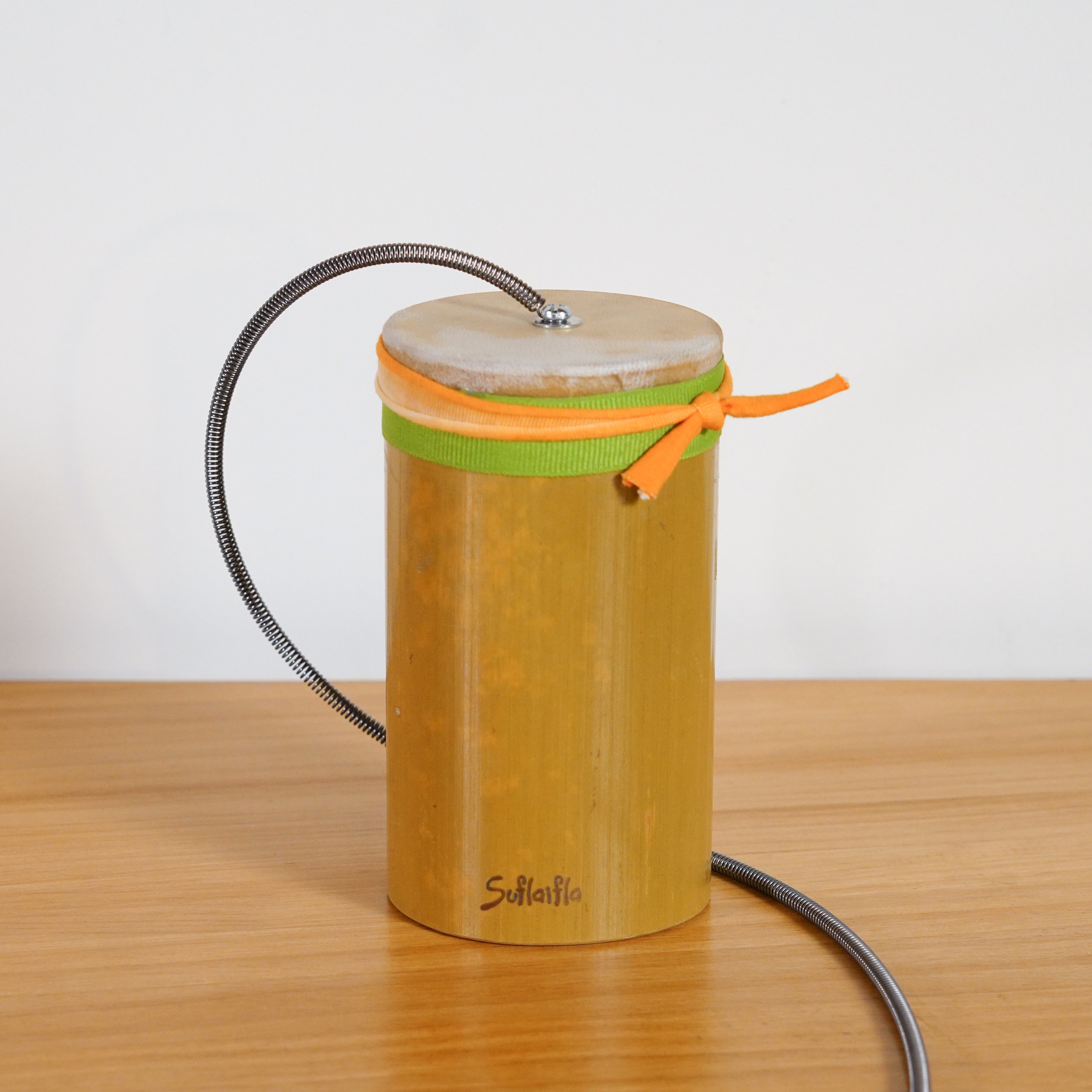 tambor trueno mediano de bambu suflaifla instrumento sonoro artesanal