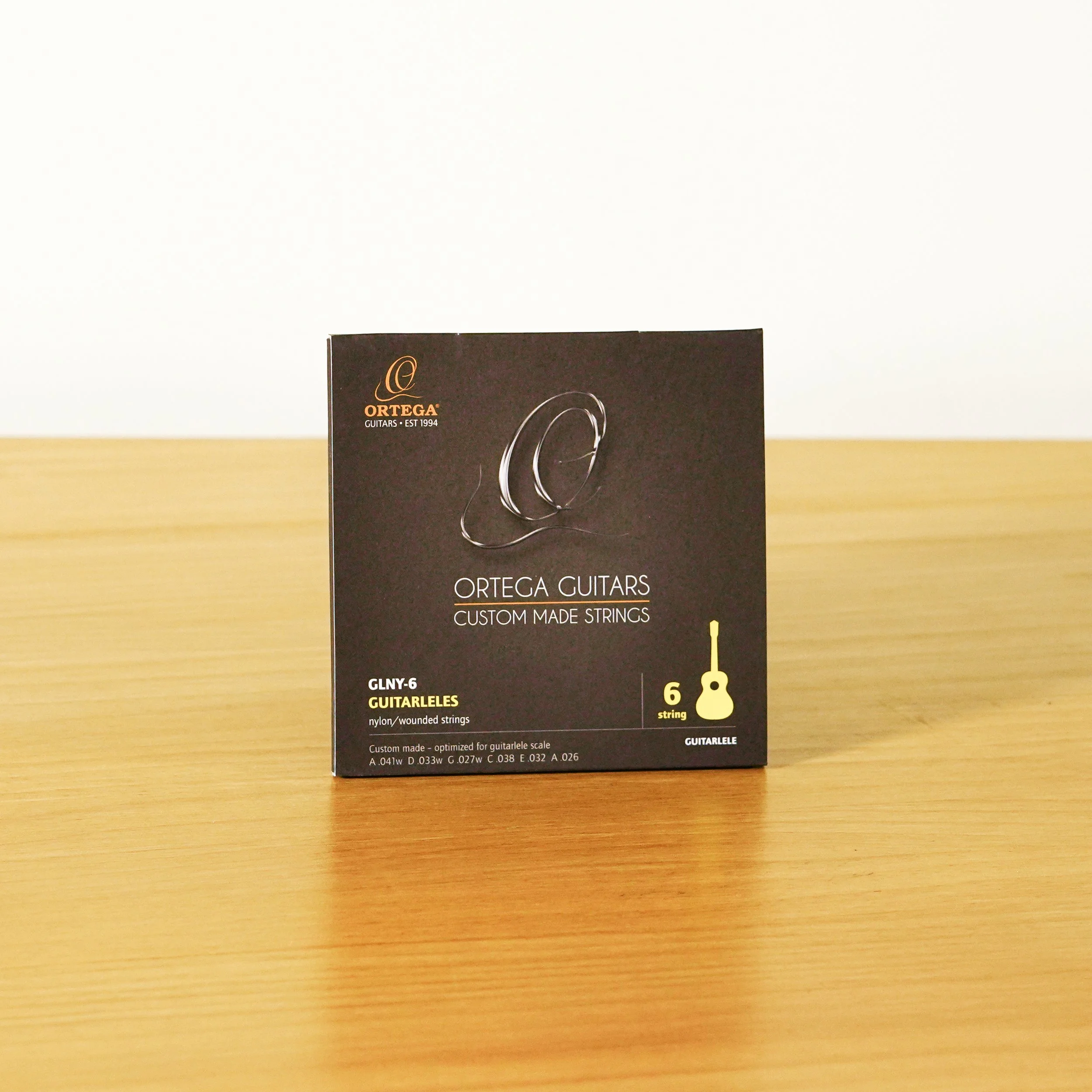 Cuerdas guitalele Ortega