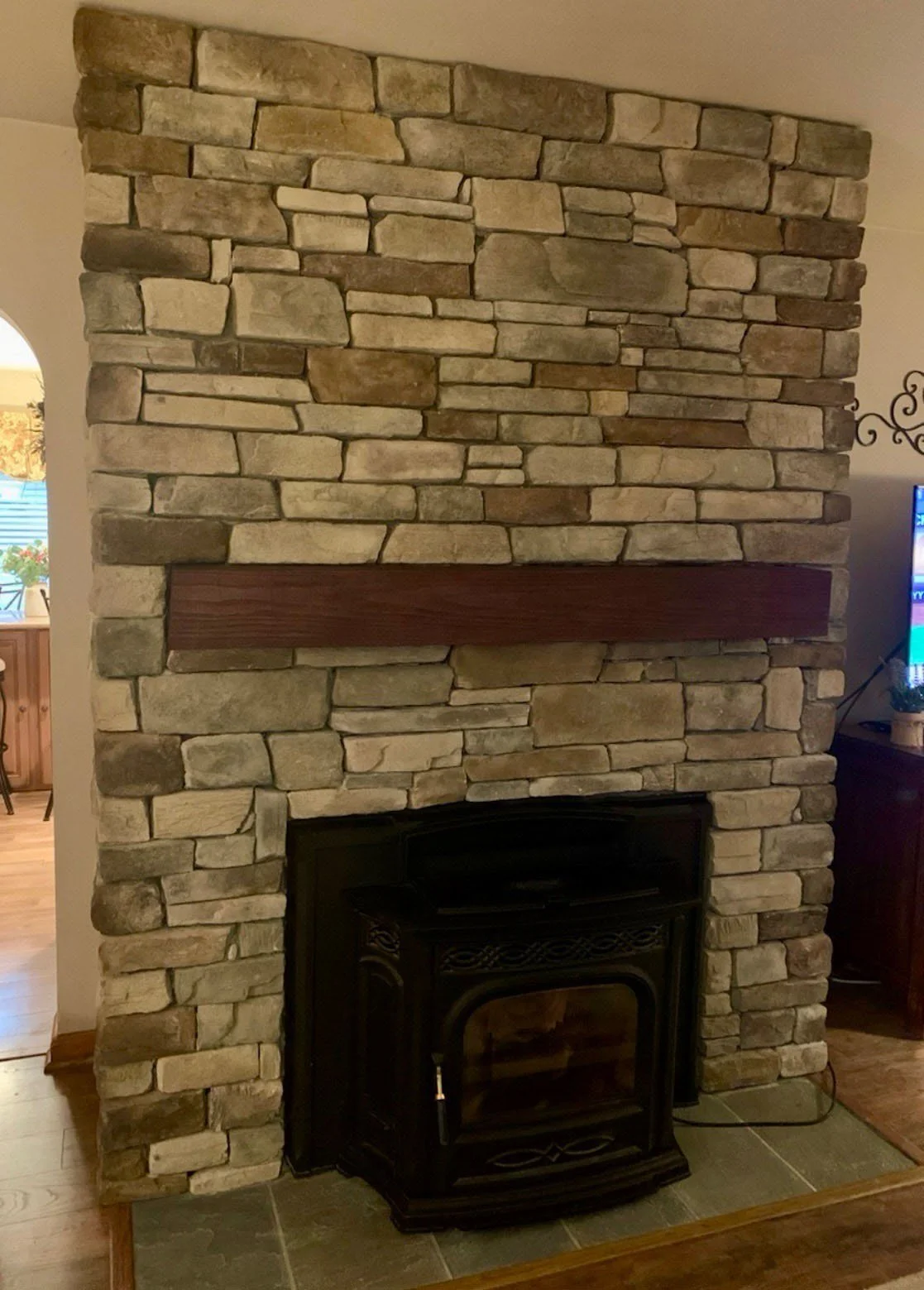 Fireplace001.jpg