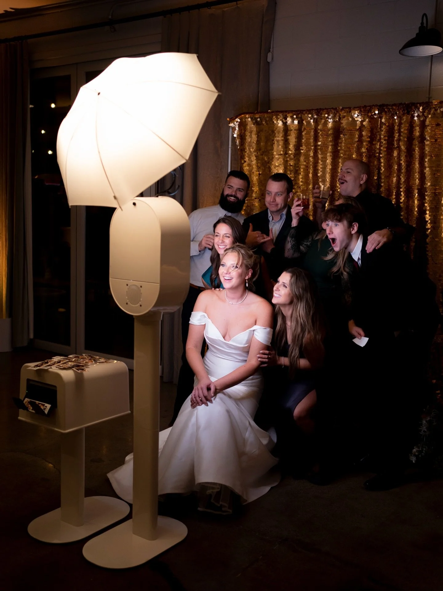 Love, laughter, and a little photo booth magic. 💫
Because every wedding deserves unforgettable moments and instant memories.

📸 Eastwest Events Photo Booth

#WeddingPhotoBooth #RochesterNYWedding #PhotoBoothMoments #WeddingFun #RochesterEvents