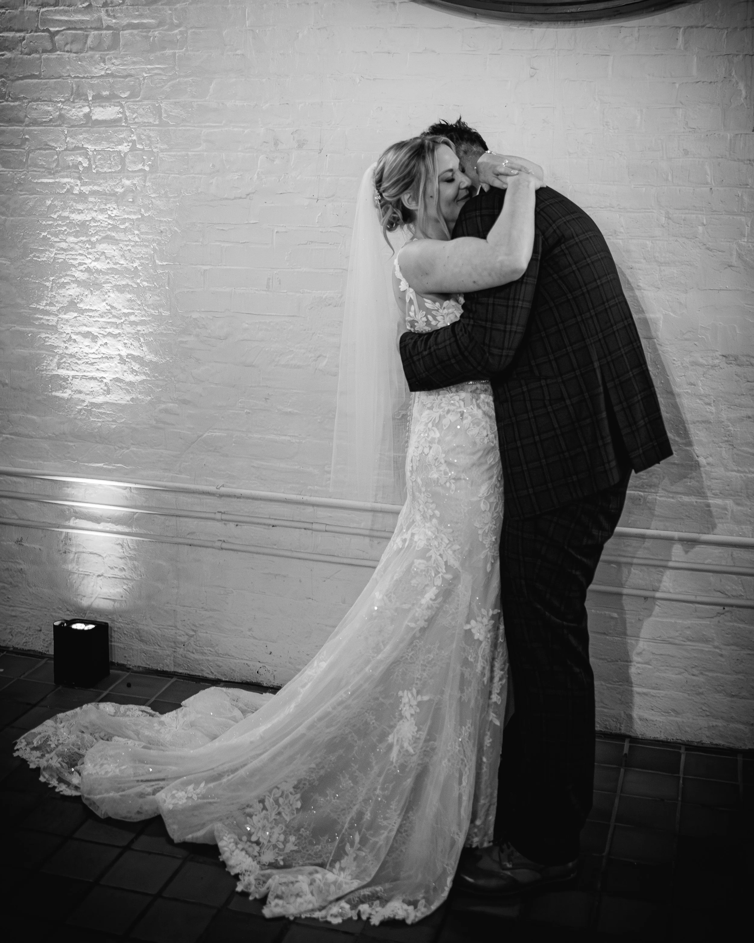 Ella and Paul-211.jpg