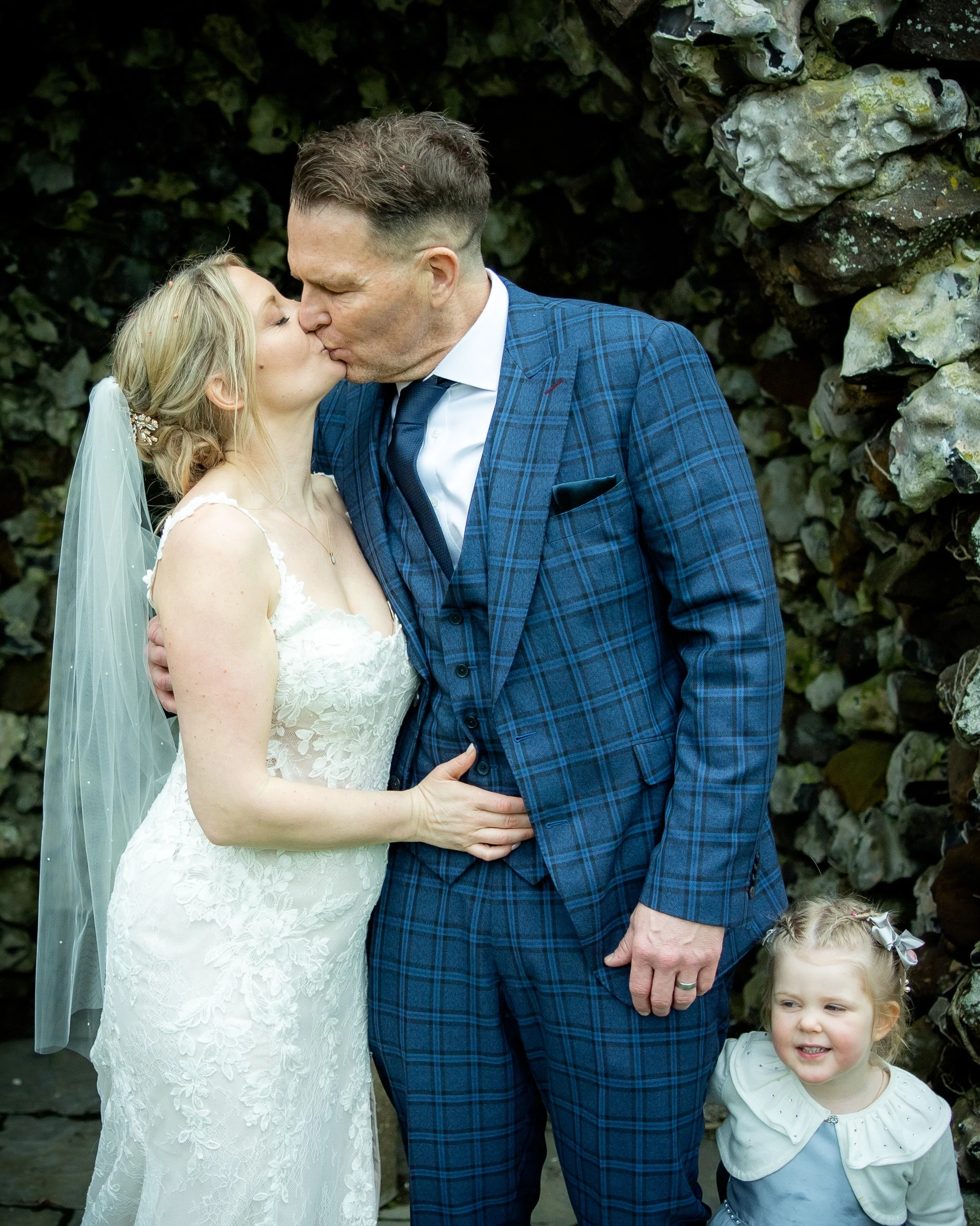 Ella and Paul-172.jpg