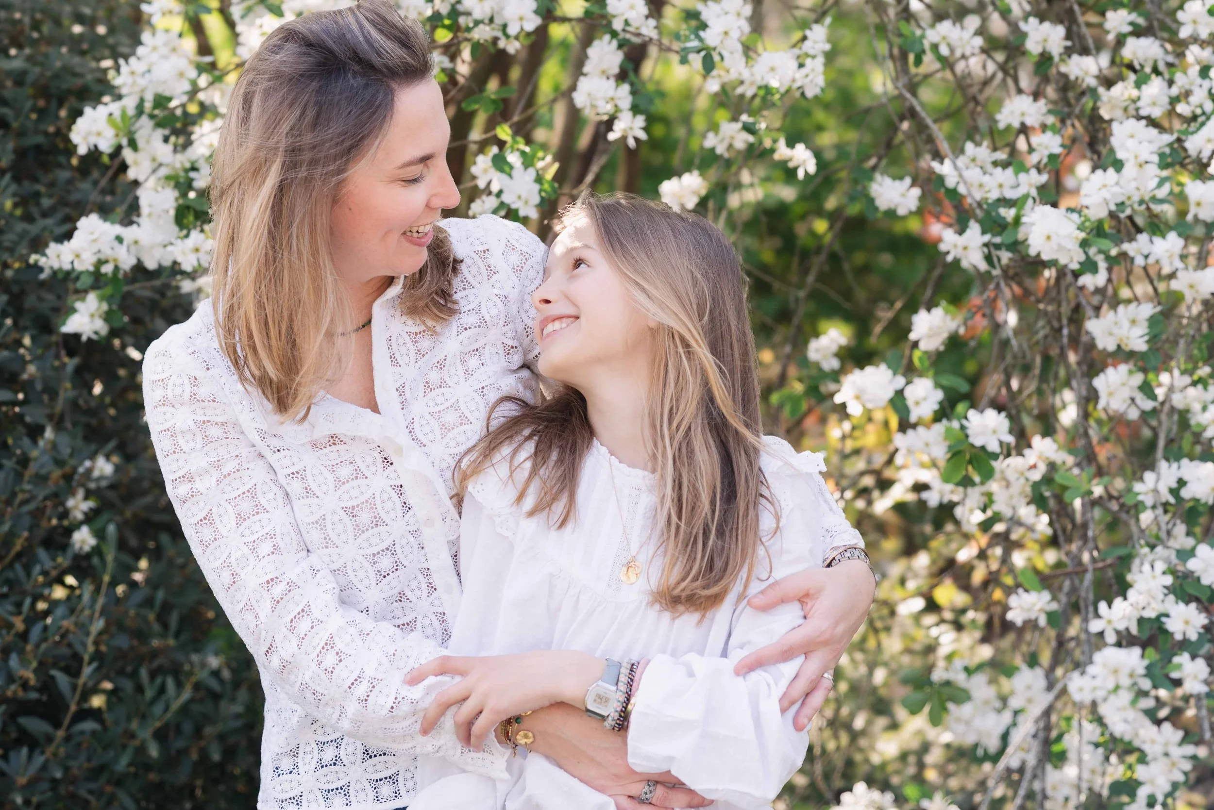 paris-mumanddaughter-studiosiire-cherryblossoms-photoshoot.jpg