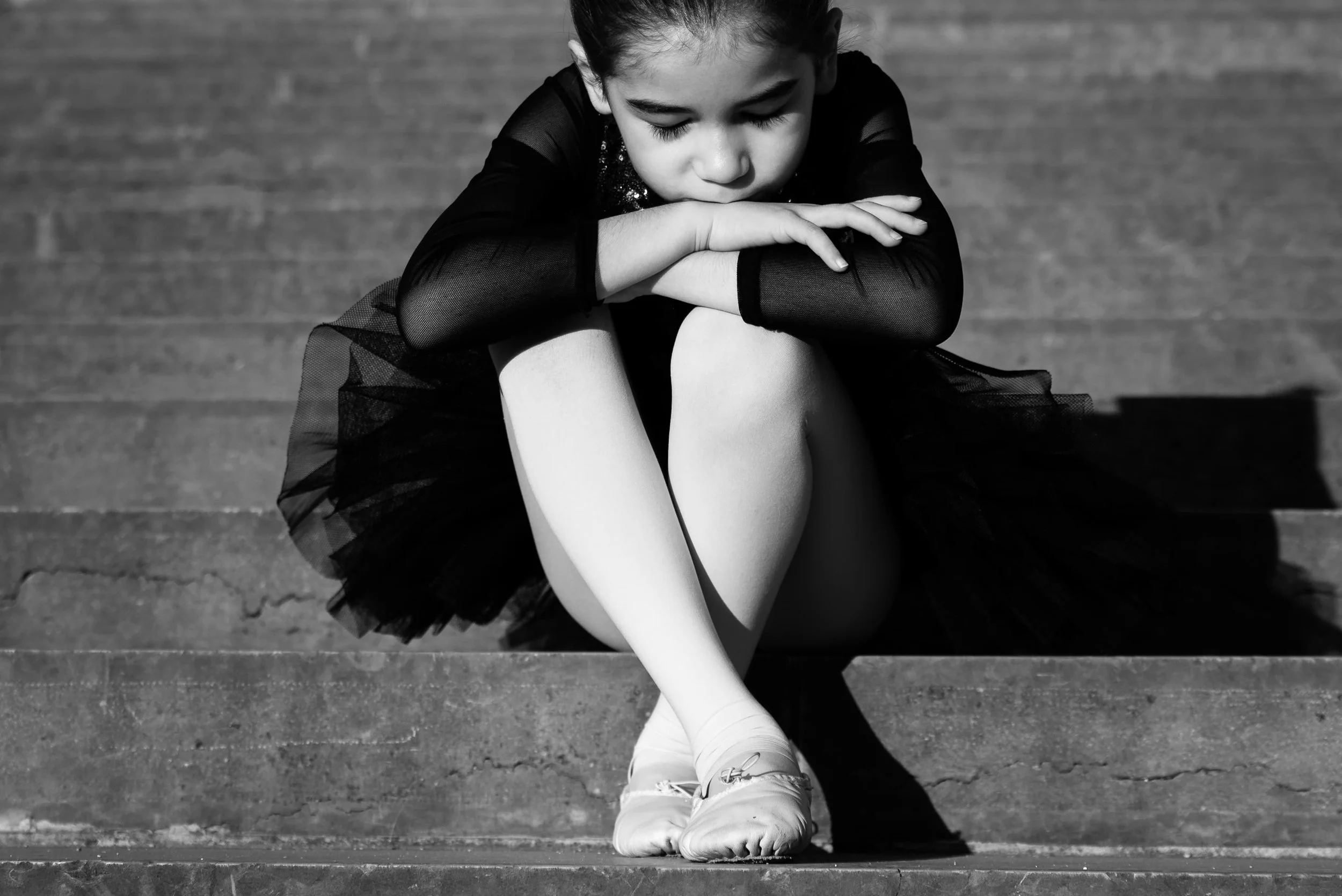 paris -eiffel tower-studiosiire-photosession-kids portraits-1-nano.jpg