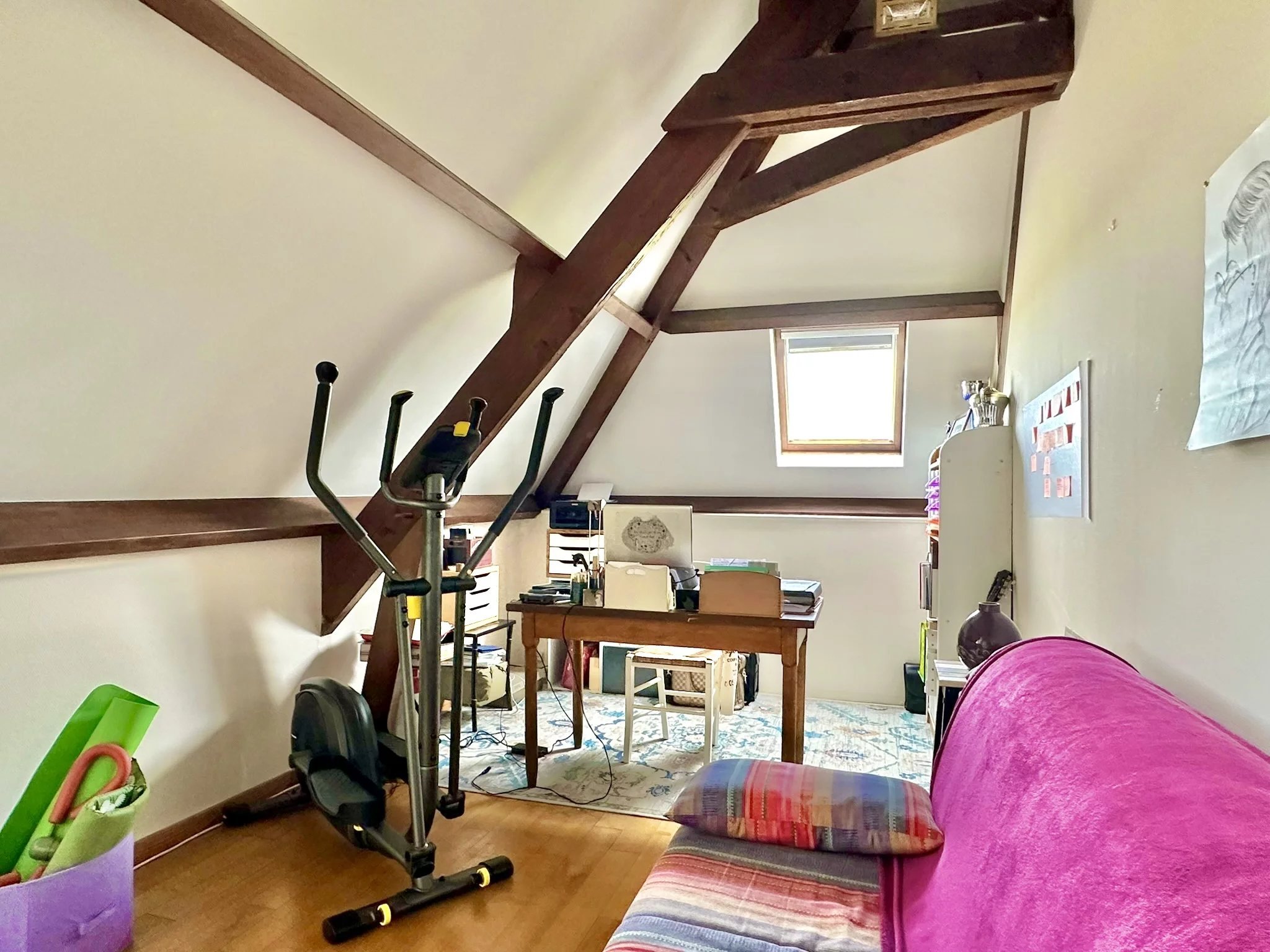 Upstairs front bedroom.
We will almost definitely keep this as a study with a sofa bed for guests.