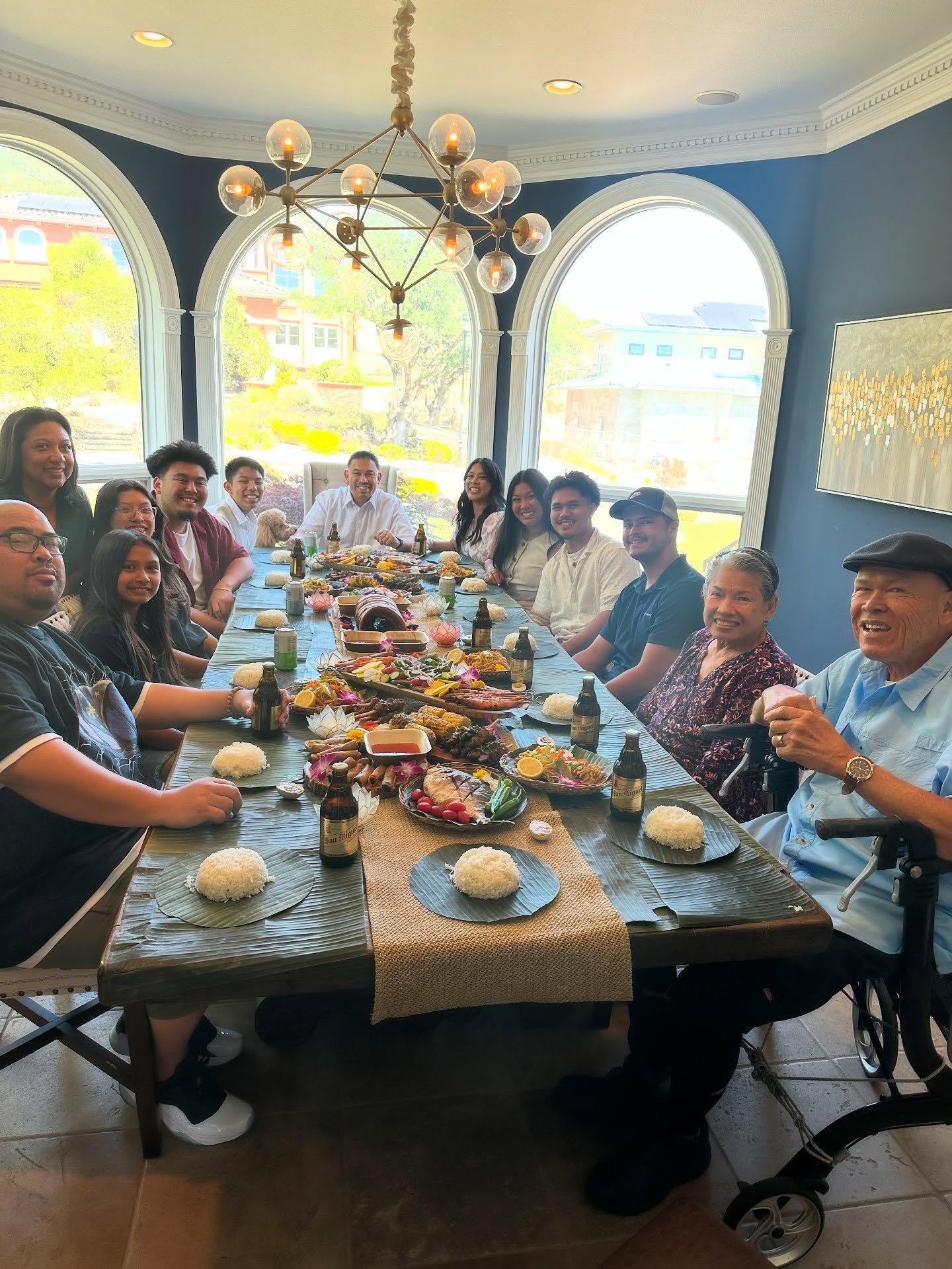 Kamayan is always fun specially with family and friends! ❤️

#KamayanFeast #filipinotraditions #filipinoculture #graduationcelebration #morericeplease #carabao2025 #Offsitecatering